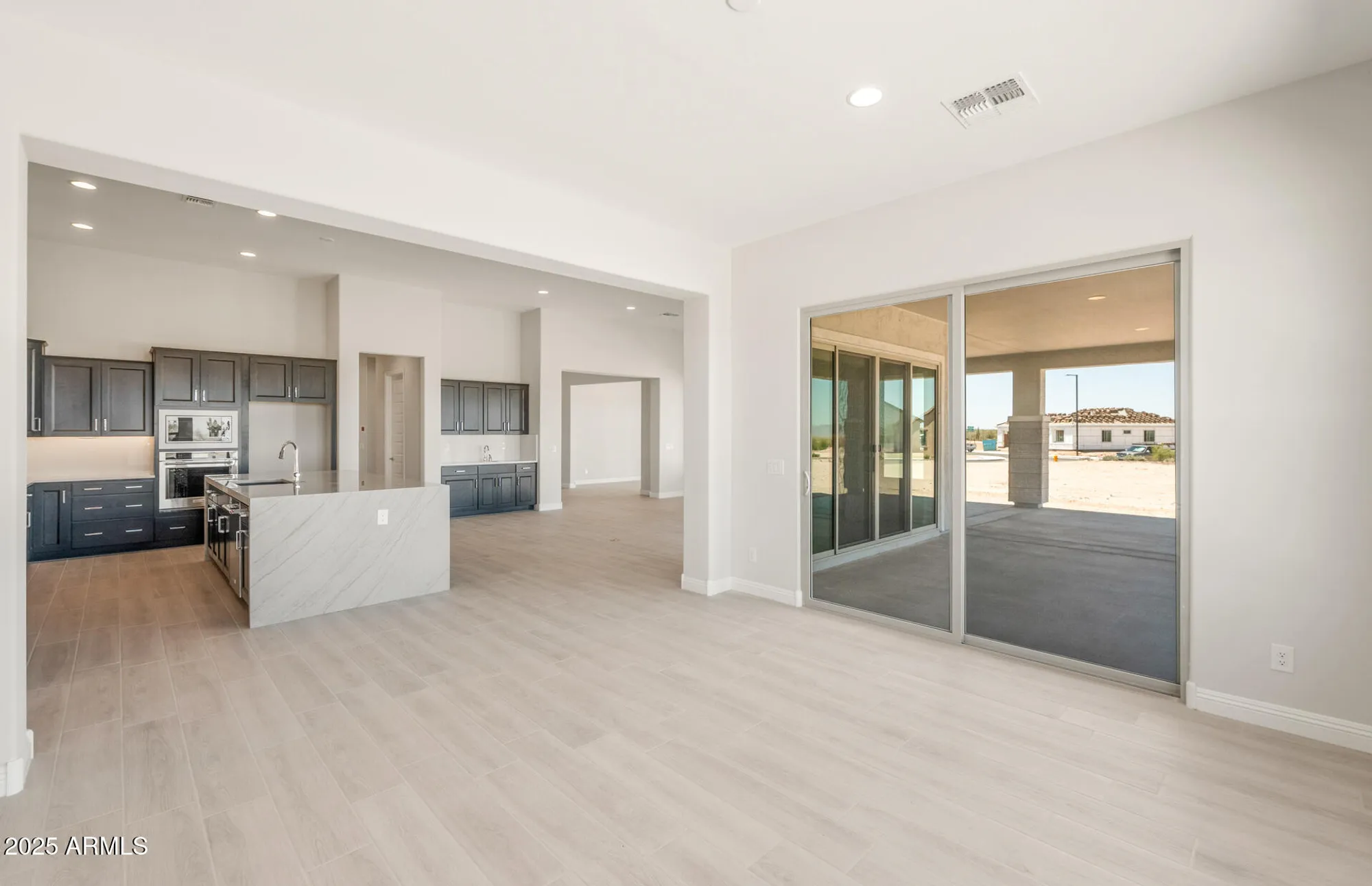 Property Slideshow image 18 of 32 | 18716 n 269th ln, Buckeye, AZ, 85396