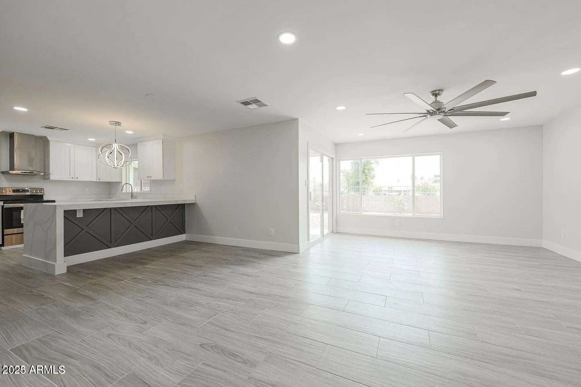 Property Slideshow image 24 of 35 | 4307 e walatowa st, Phoenix, AZ, 85044