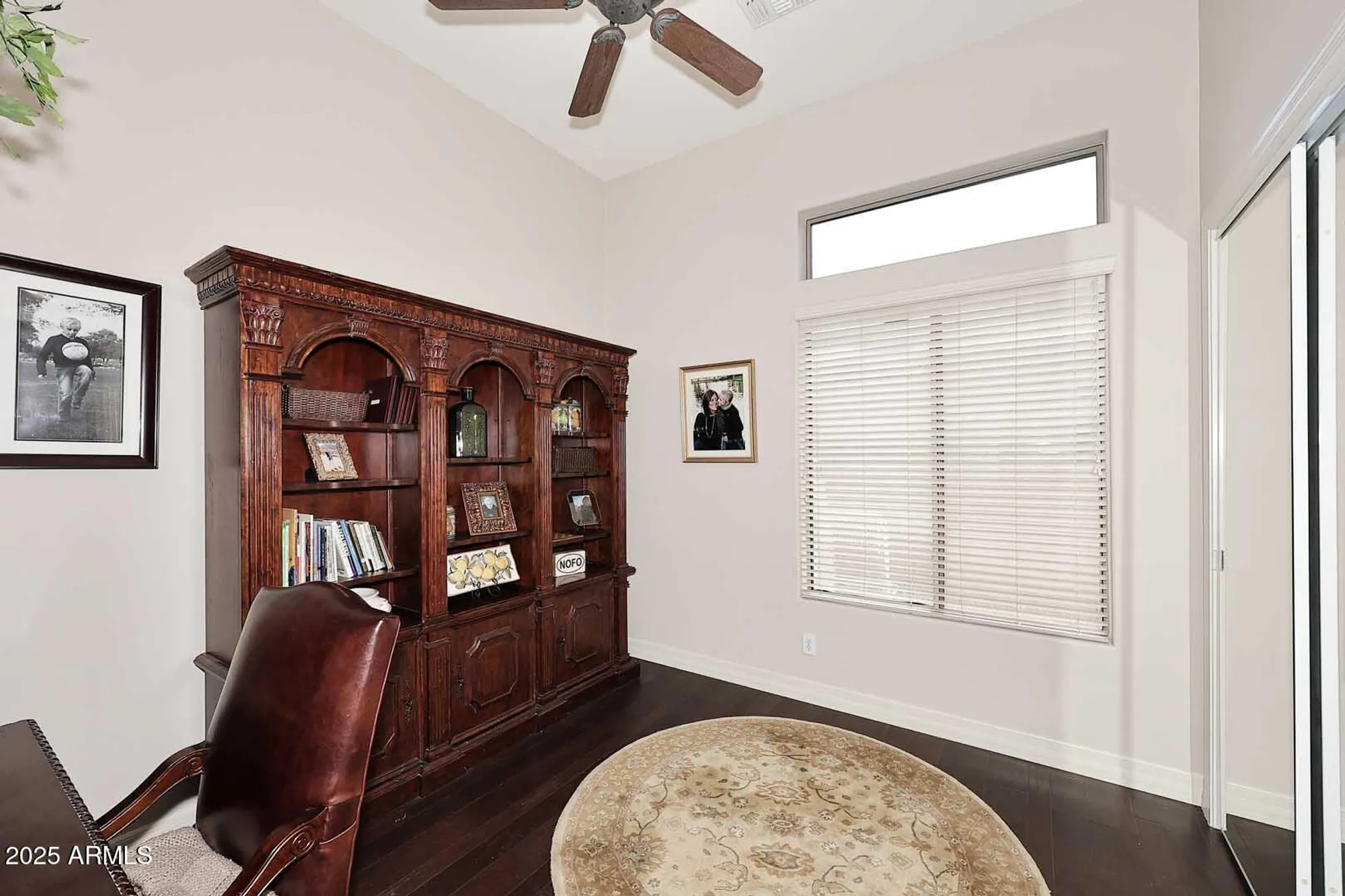 Property Slideshow image 32 of 75 | 1303 w spirit dr, Anthem, AZ, 85086
