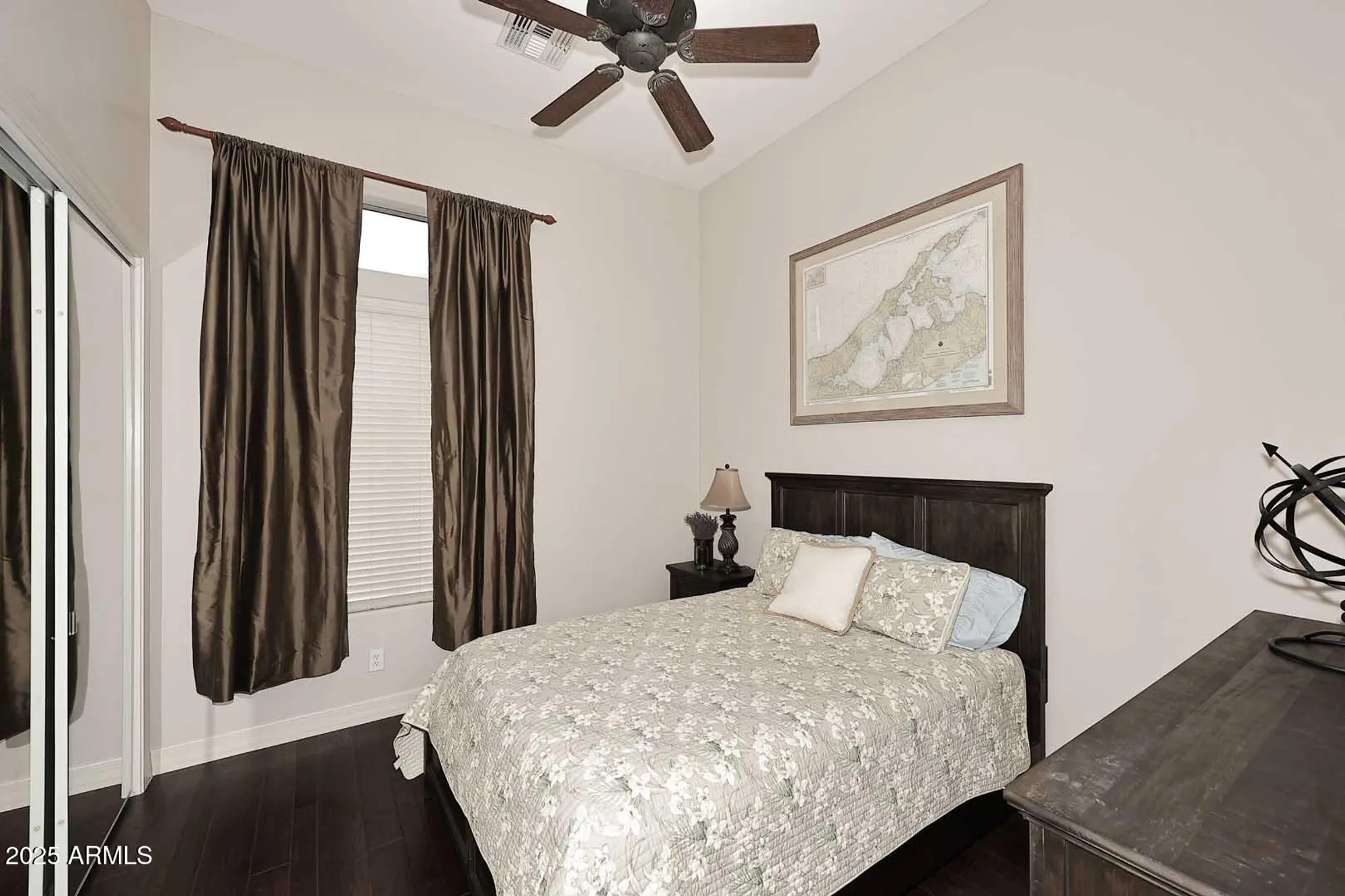 Property Slideshow image 30 of 75 | 1303 w spirit dr, Anthem, AZ, 85086