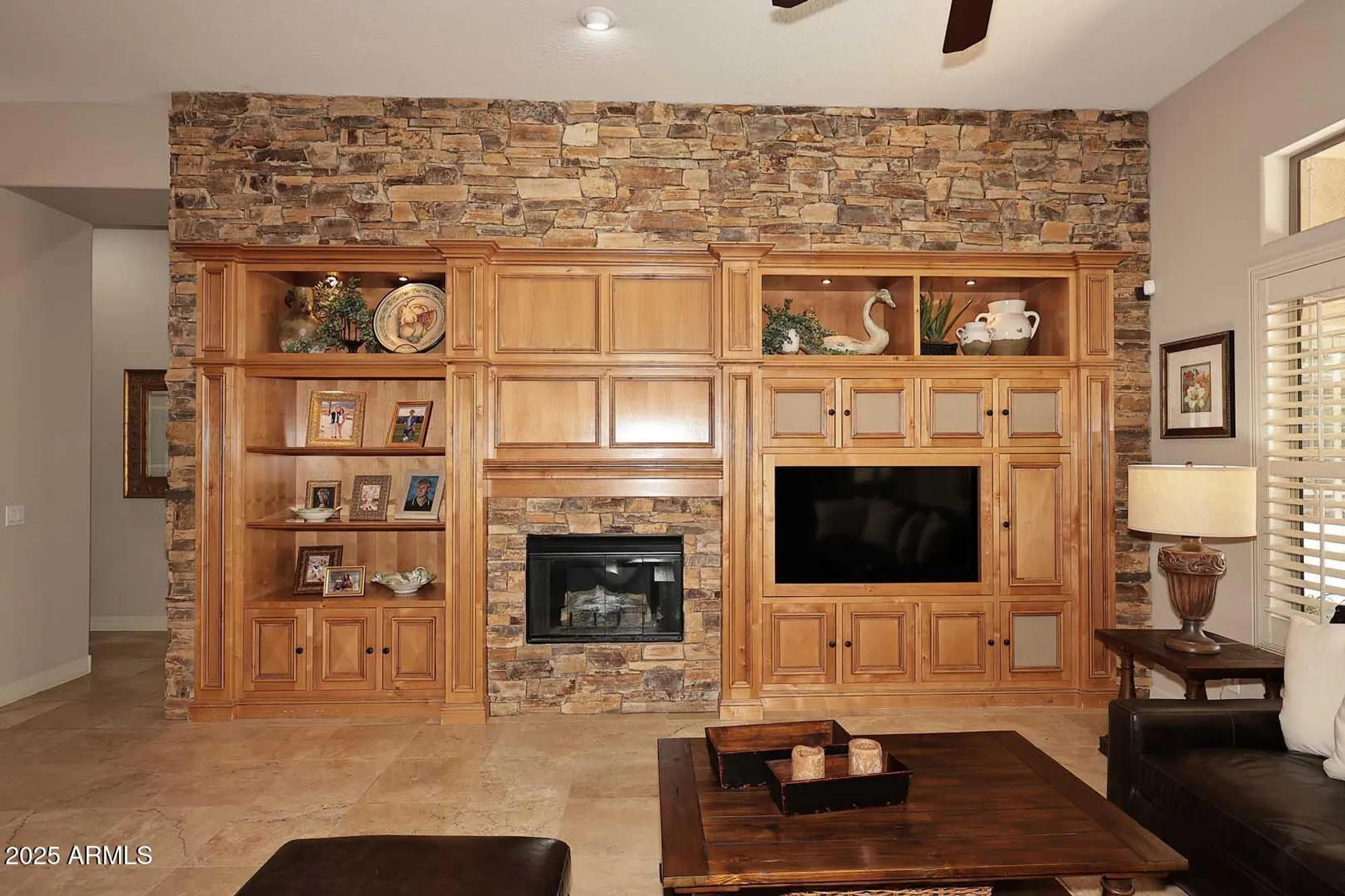 Property Slideshow image 20 of 75 | 1303 w spirit dr, Anthem, AZ, 85086