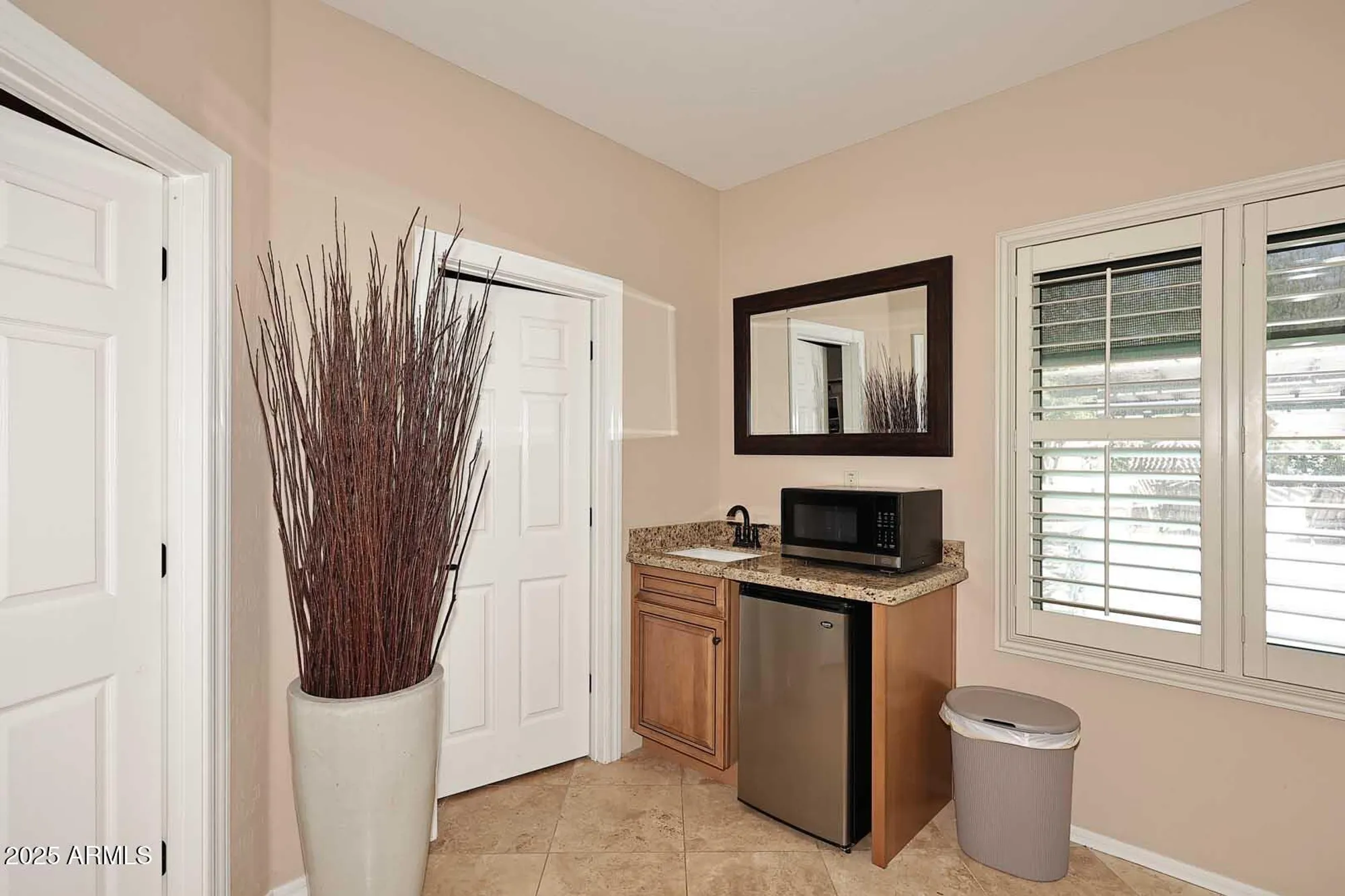 Property Slideshow image 10 of 75 | 1303 w spirit dr, Anthem, AZ, 85086