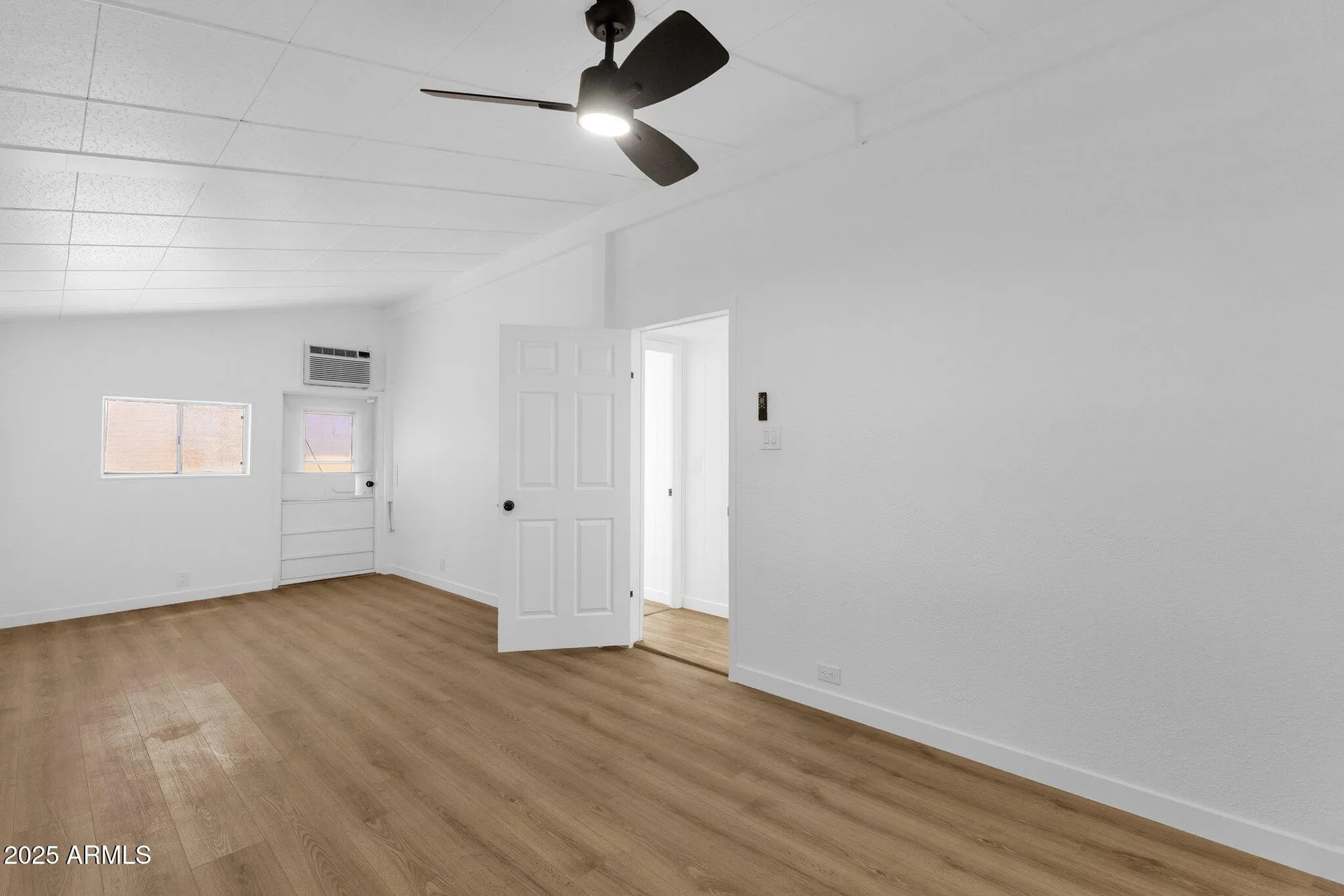 Property Slideshow image 21 of 37 | 2241 n nicklaus dr, Mesa, AZ, 85215