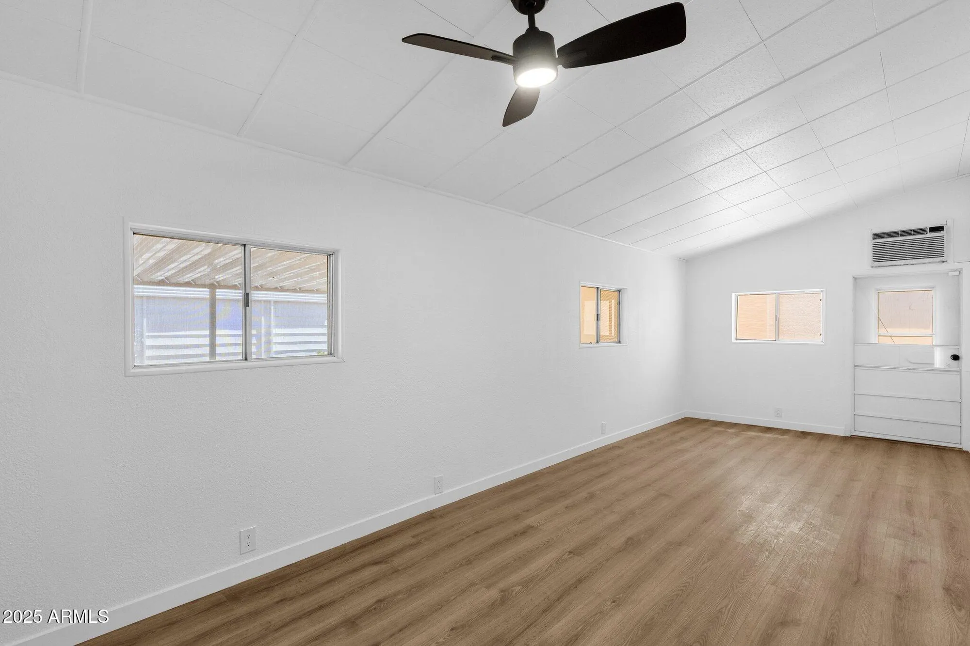 Property Slideshow image 25 of 37 | 2241 n nicklaus dr, Mesa, AZ, 85215