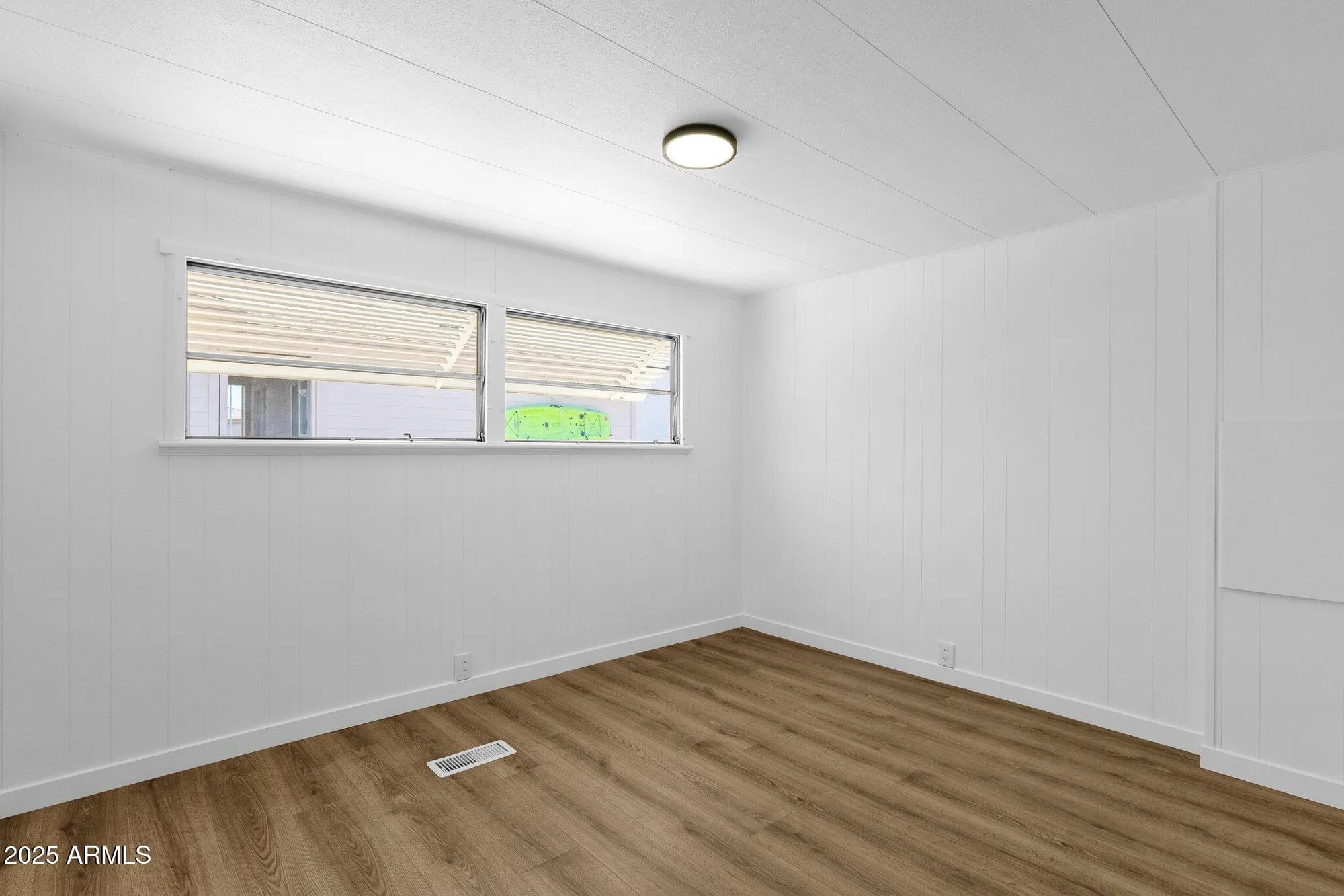 Property Slideshow image 30 of 37 | 2241 n nicklaus dr, Mesa, AZ, 85215