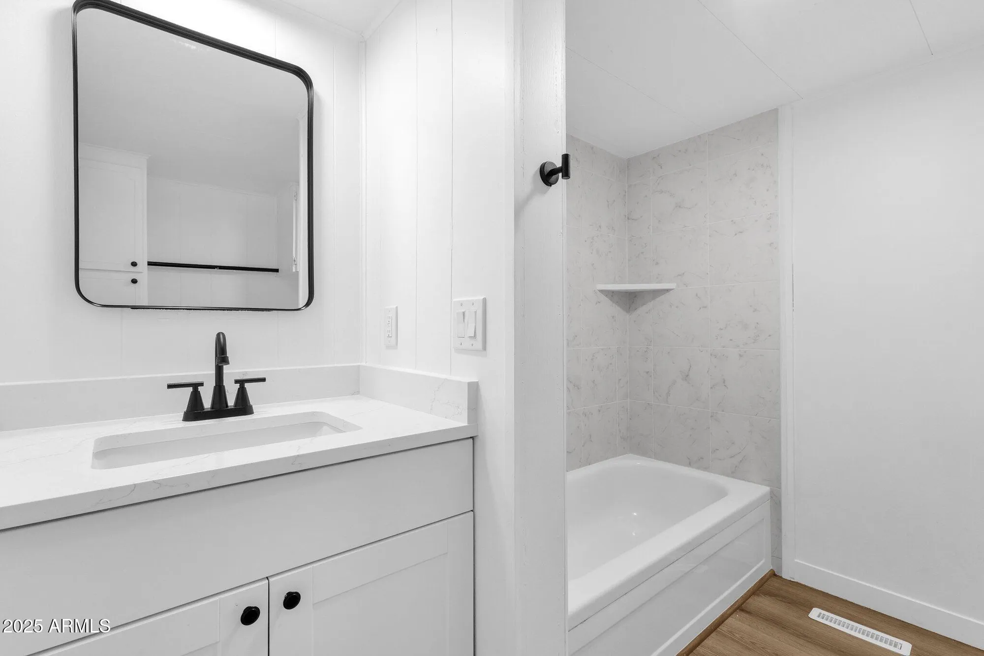 Property Slideshow image 28 of 37 | 2241 n nicklaus dr, Mesa, AZ, 85215