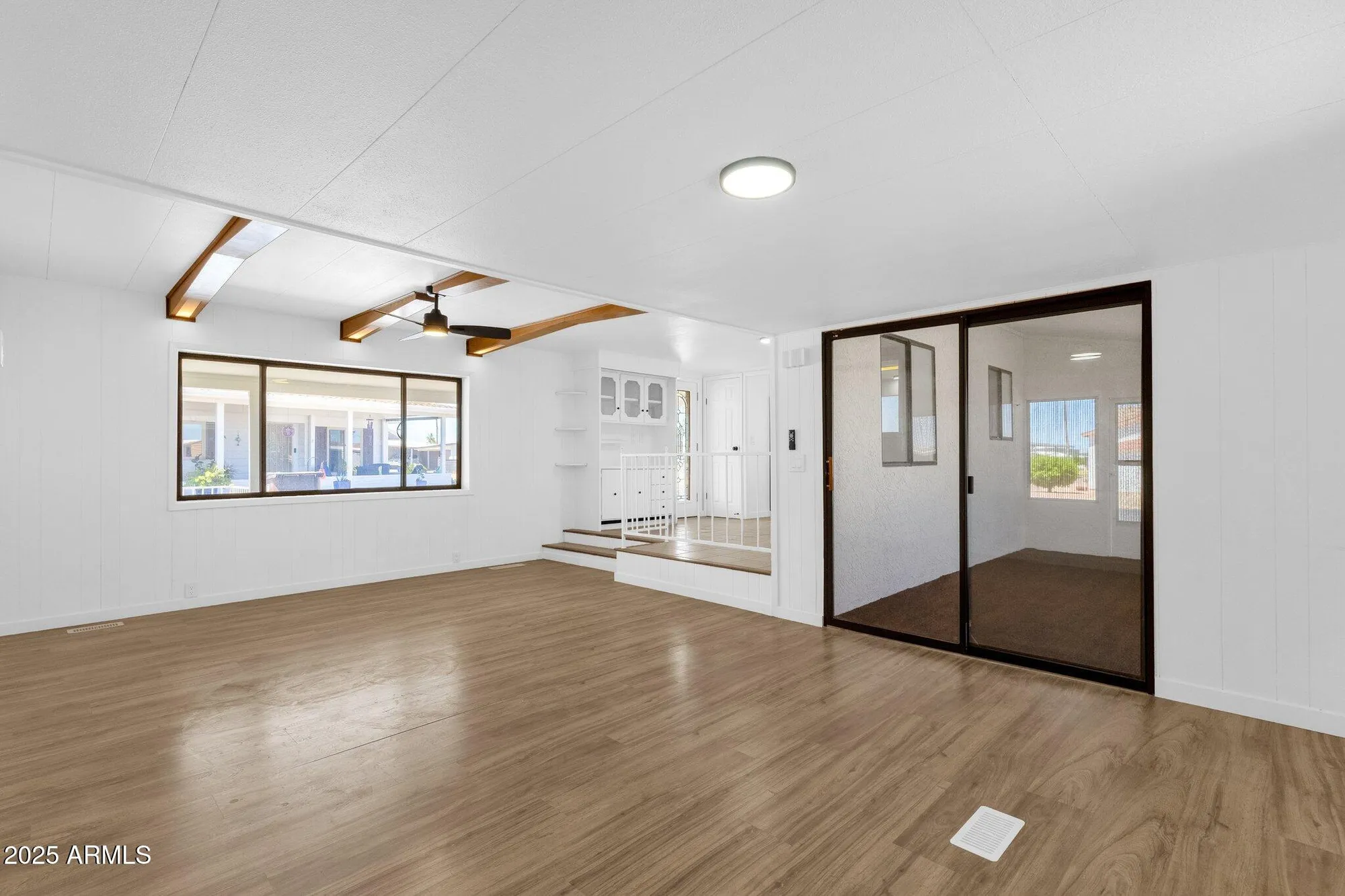 Property Slideshow image 18 of 37 | 2241 n nicklaus dr, Mesa, AZ, 85215