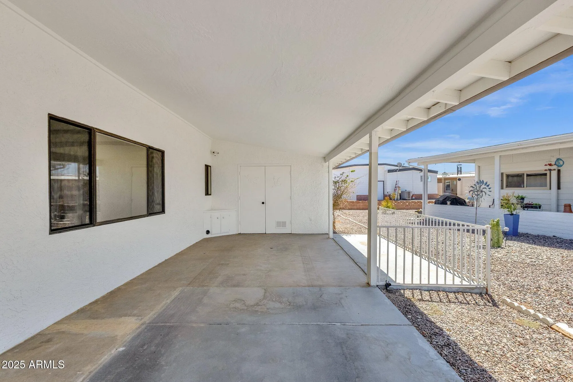 Property Slideshow image 4 of 37 | 2241 n nicklaus dr, Mesa, AZ, 85215