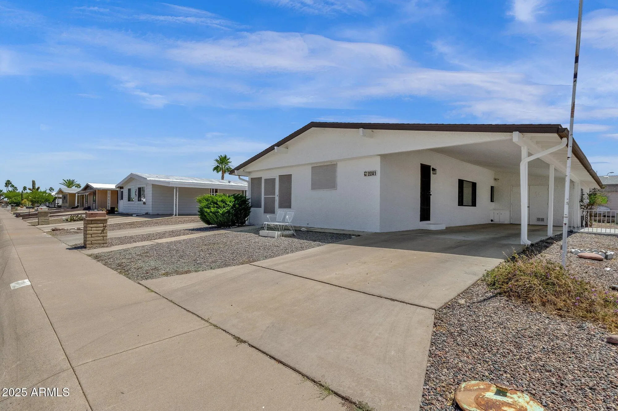 Property Slideshow image 3 of 37 | 2241 n nicklaus dr, Mesa, AZ, 85215