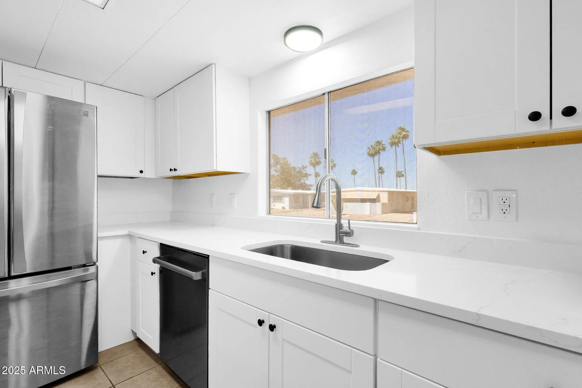 Property Slideshow image 10 of 37 | 2241 n nicklaus dr, Mesa, AZ, 85215