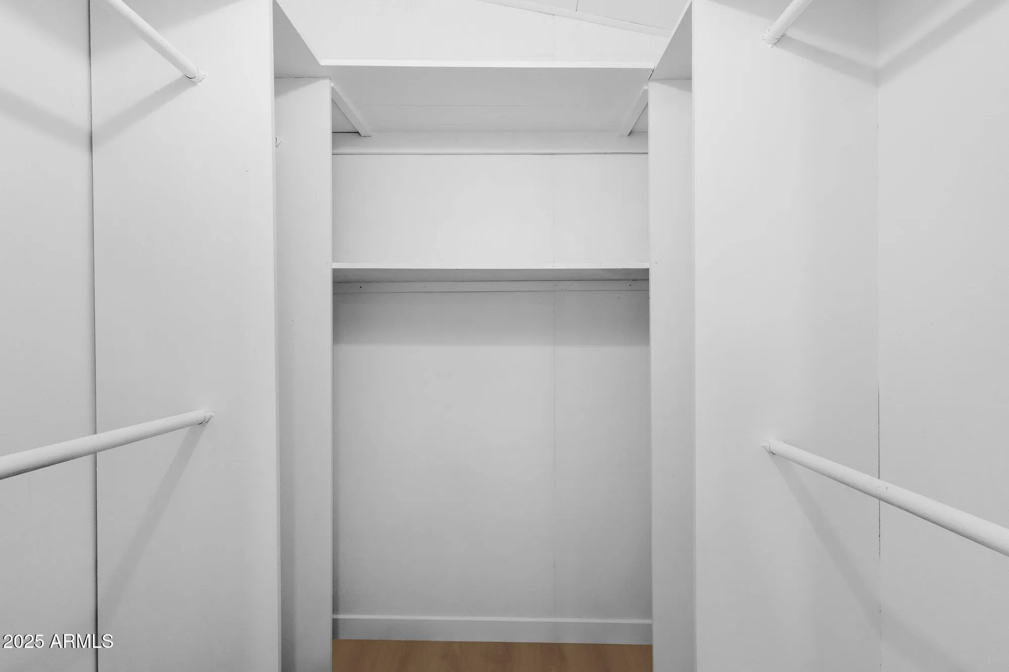 Property Slideshow image 27 of 37 | 2241 n nicklaus dr, Mesa, AZ, 85215