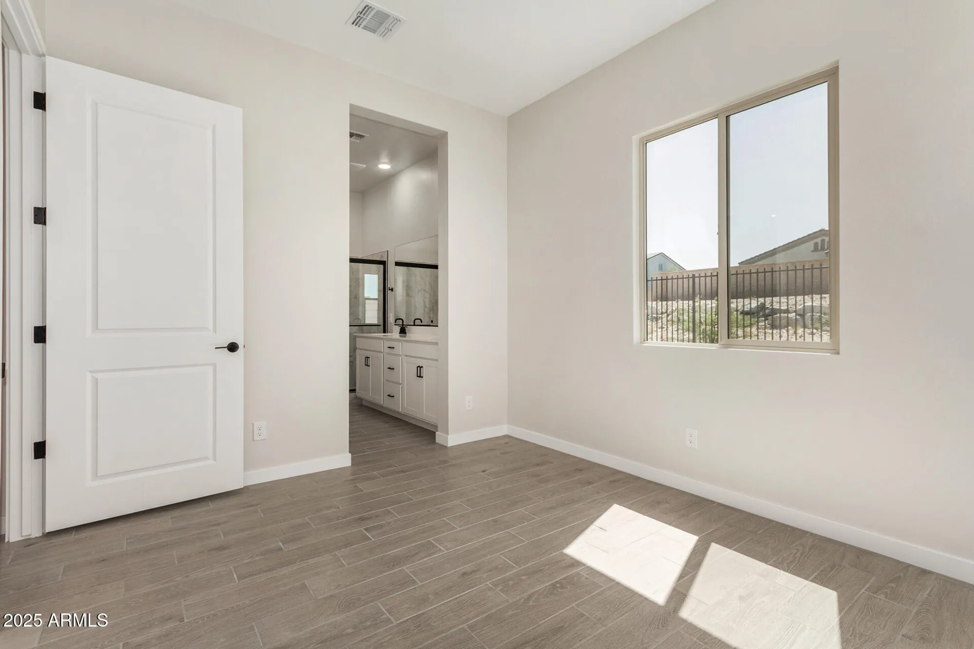 Property Slideshow image 17 of 32 | 5678 n 205th ln, Buckeye, AZ, 85396