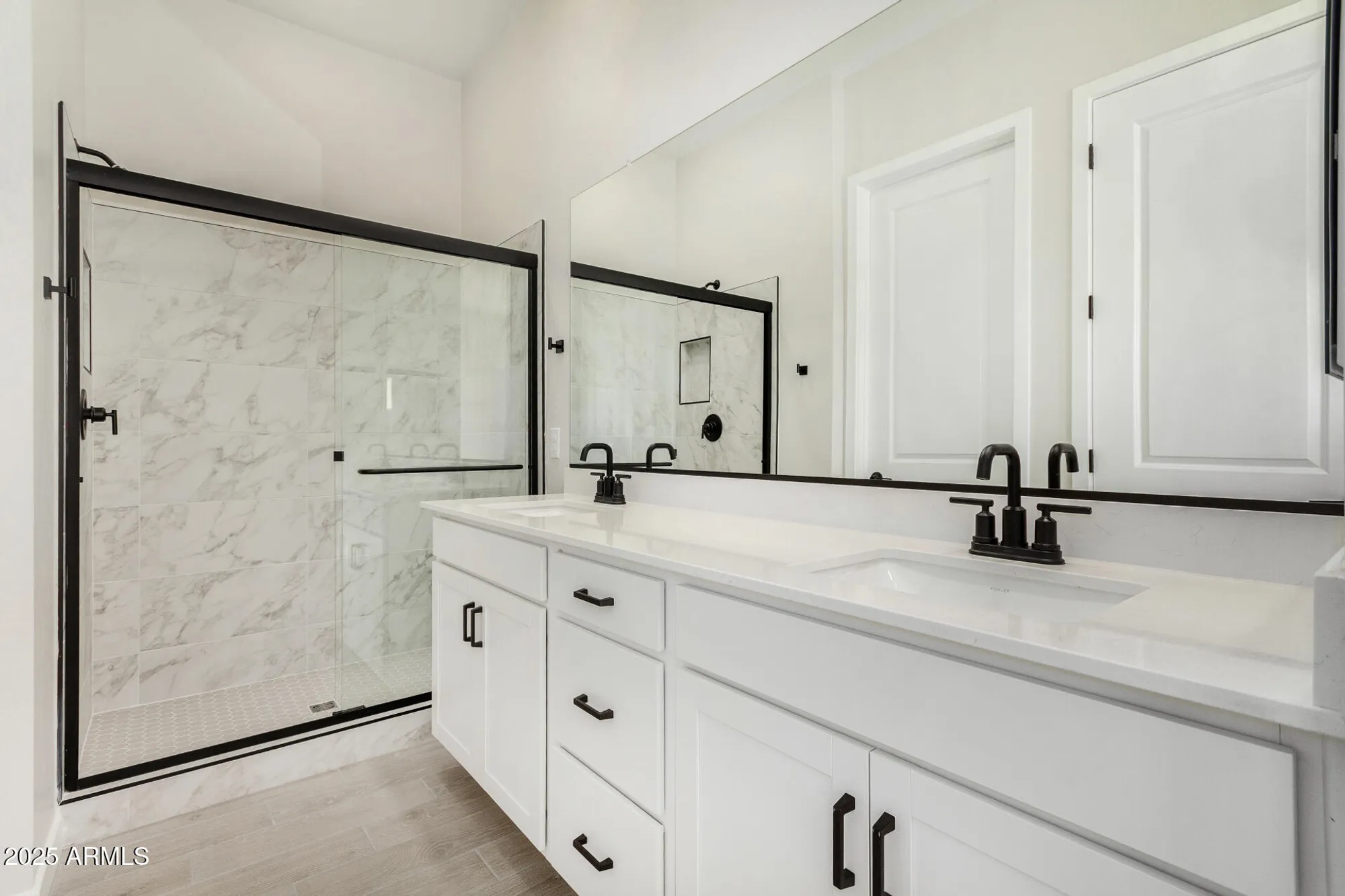 Property Slideshow image 18 of 32 | 5678 n 205th ln, Buckeye, AZ, 85396