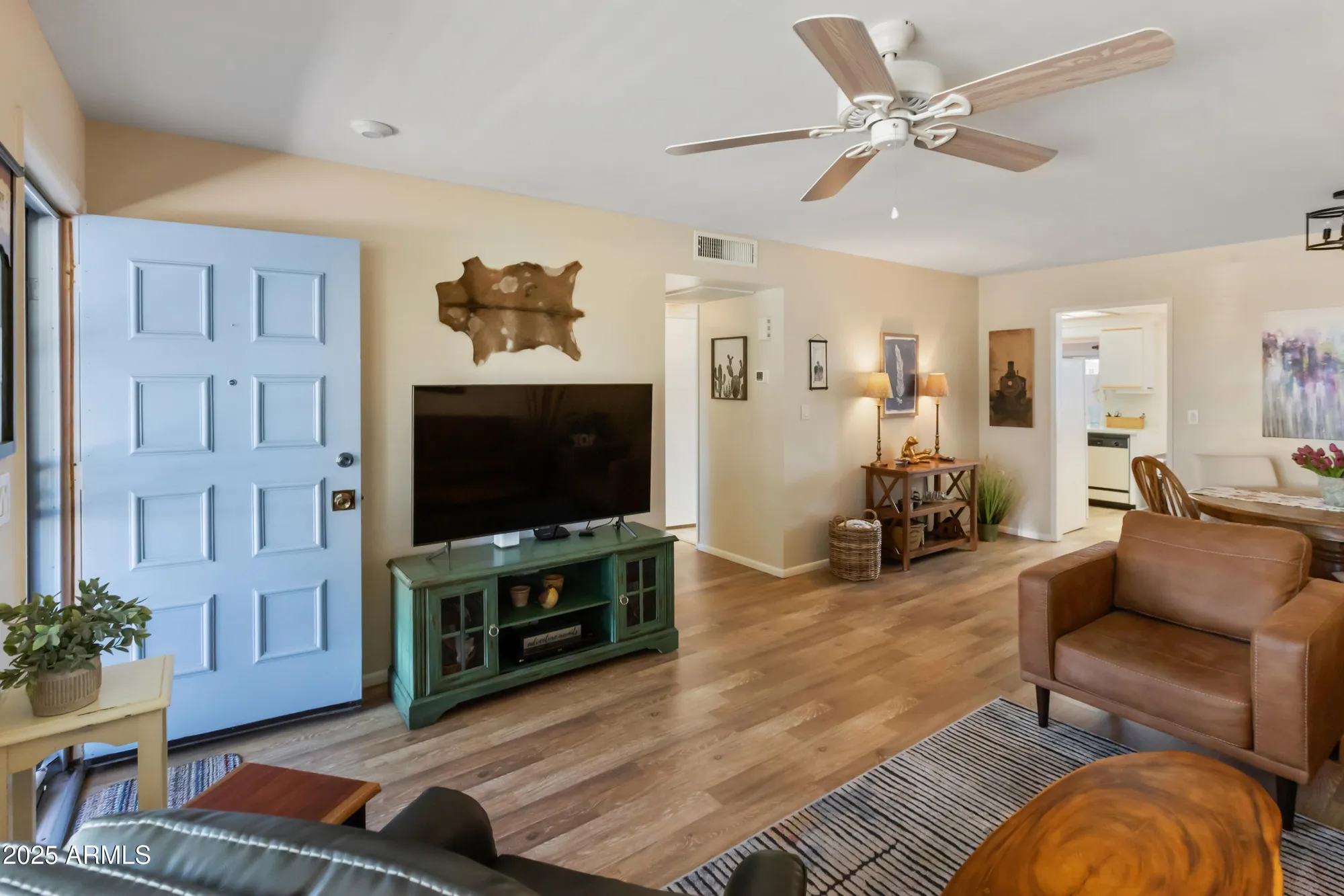 Property Slideshow image 4 of 37 | 13807 n garden court dr, Sun City, AZ, 85351