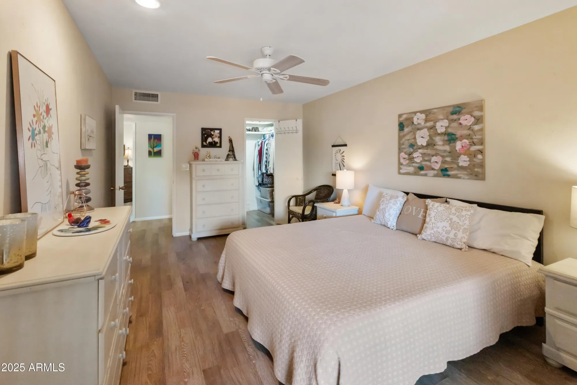 Property Slideshow image 17 of 37 | 13807 n garden court dr, Sun City, AZ, 85351