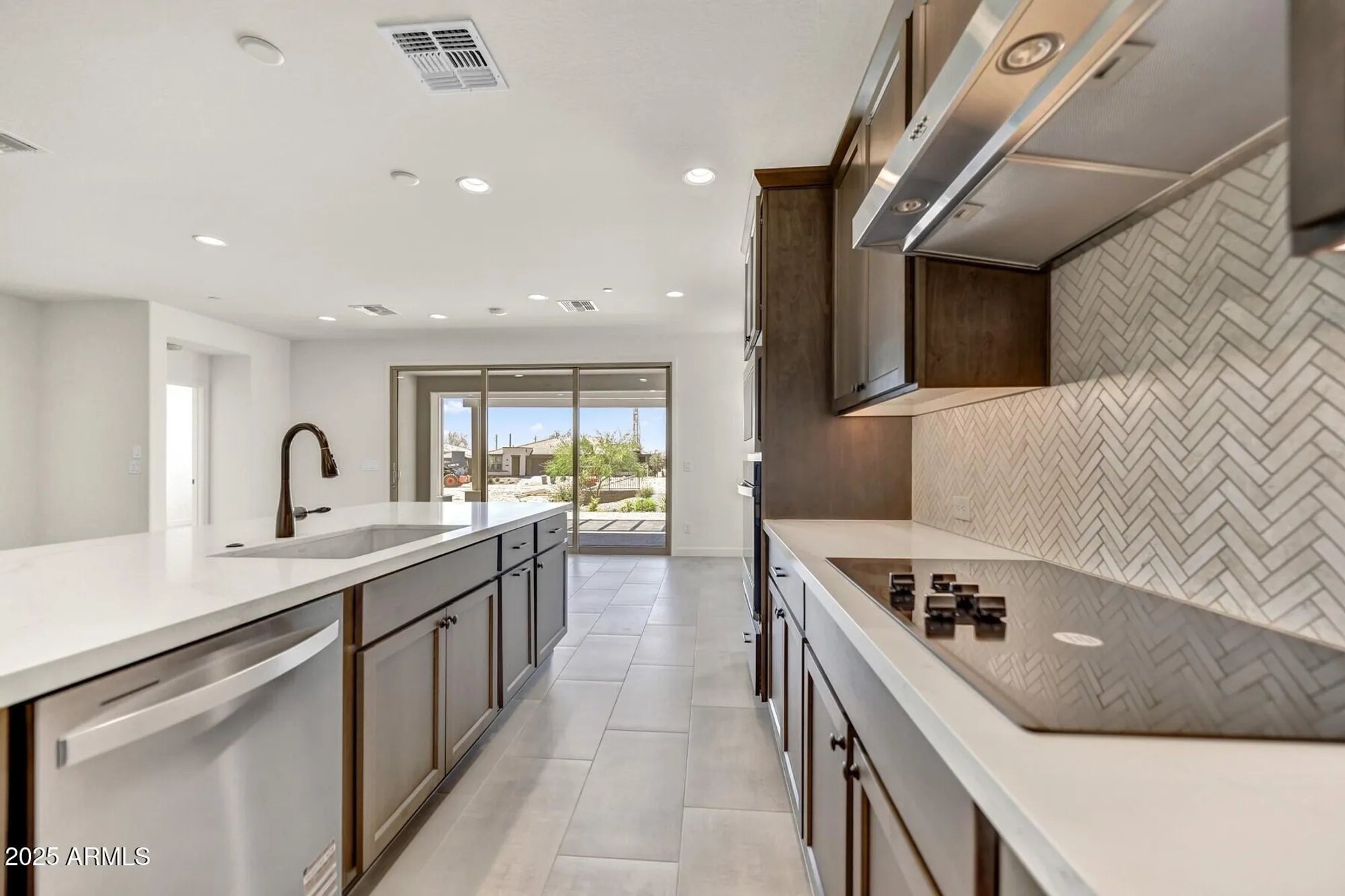 Property Slideshow image 13 of 52 | 18217 e spring valley ct, Rio Verde, AZ, 85263