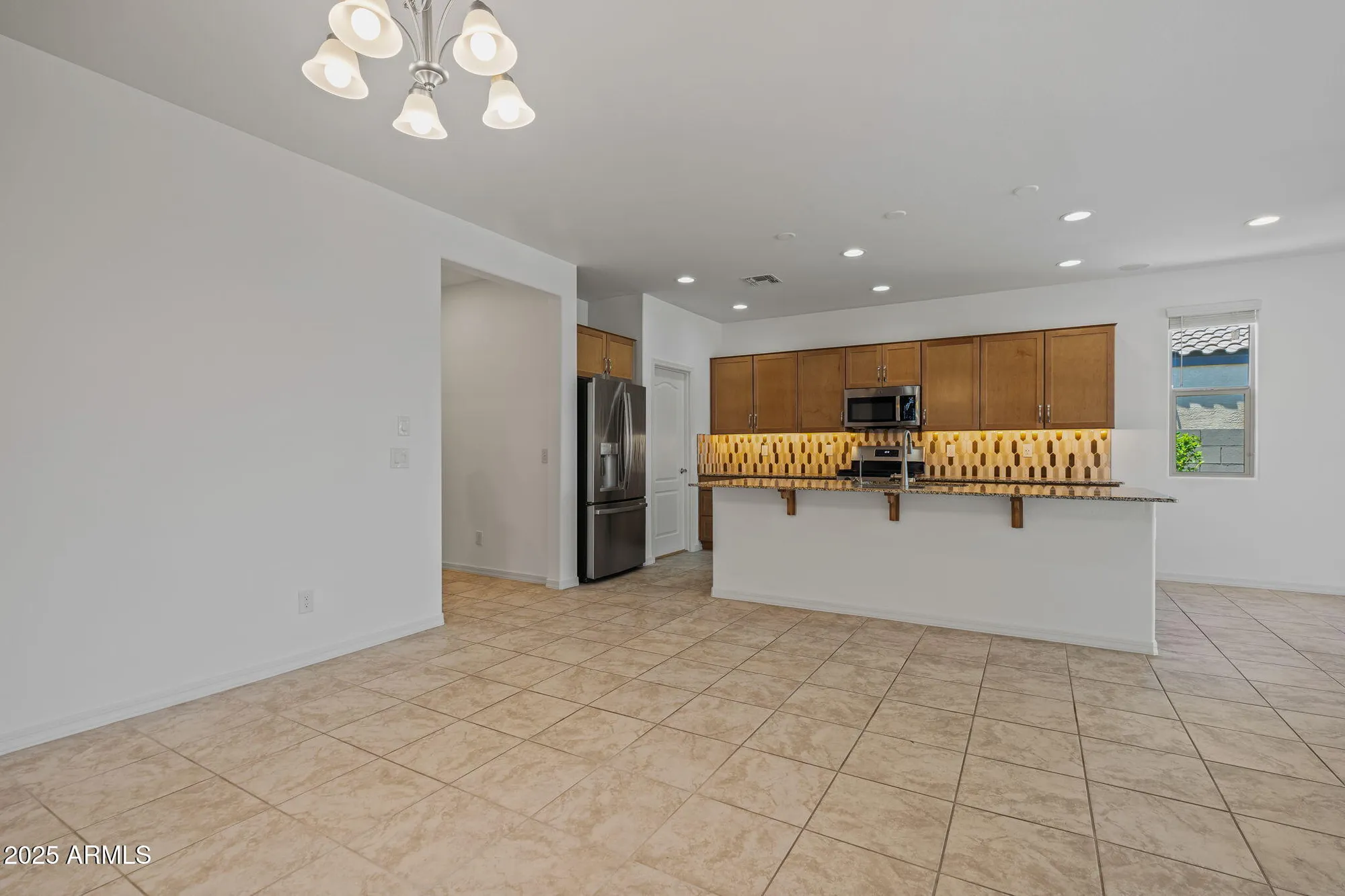 Property Slideshow image 8 of 50 | 18032 w muirwood dr, Goodyear, AZ, 85338