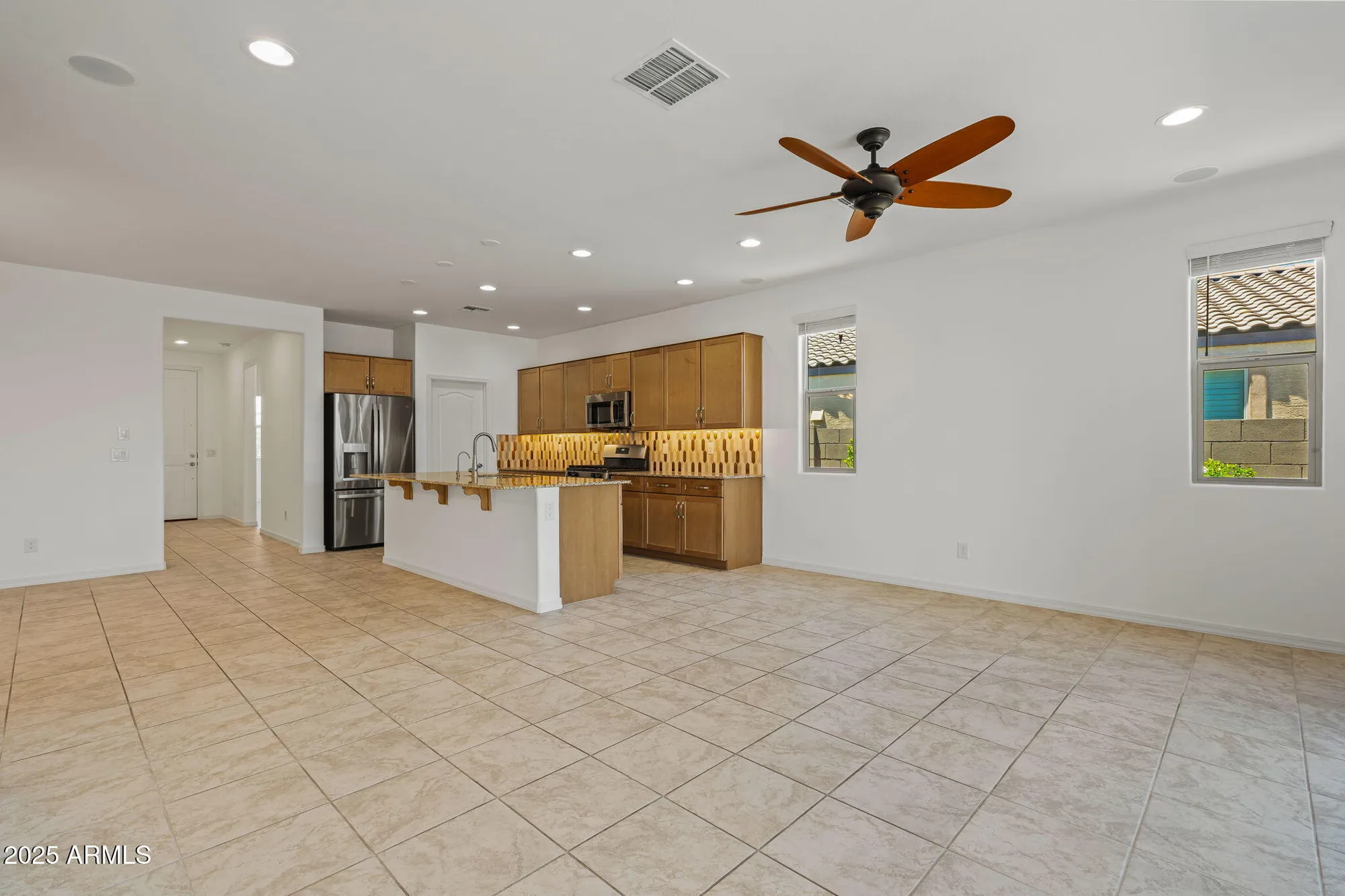Property Slideshow image 14 of 50 | 18032 w muirwood dr, Goodyear, AZ, 85338