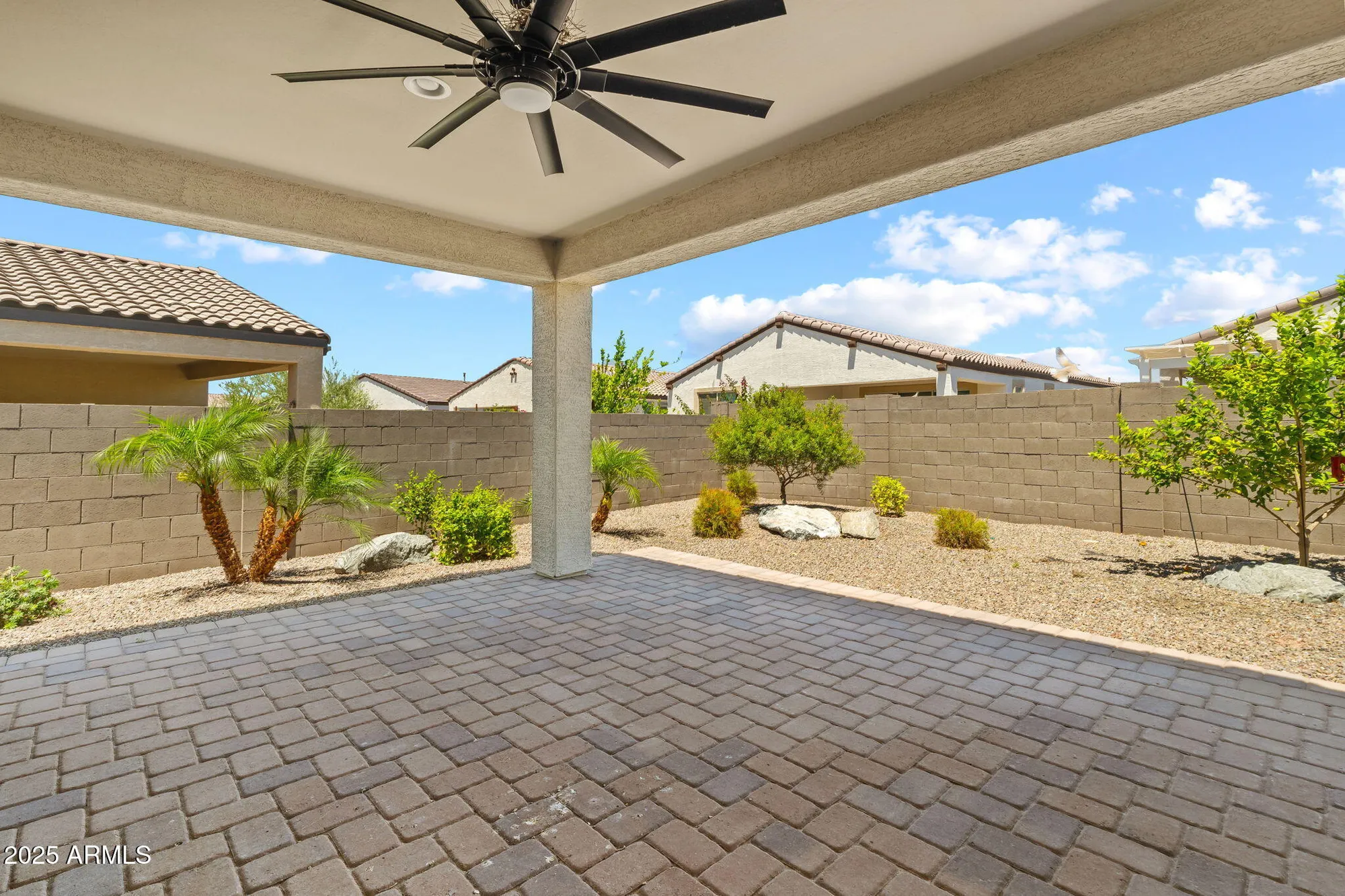 Property Slideshow image 27 of 50 | 18032 w muirwood dr, Goodyear, AZ, 85338