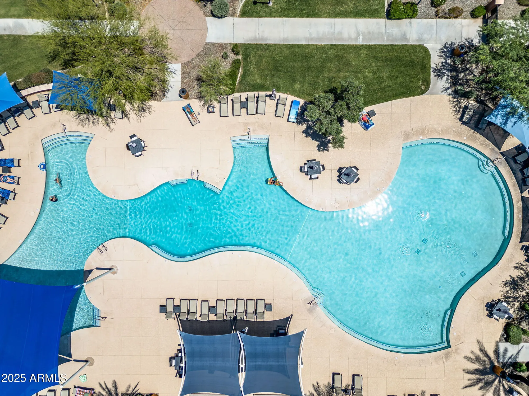 Property Slideshow image 44 of 50 | 18032 w muirwood dr, Goodyear, AZ, 85338