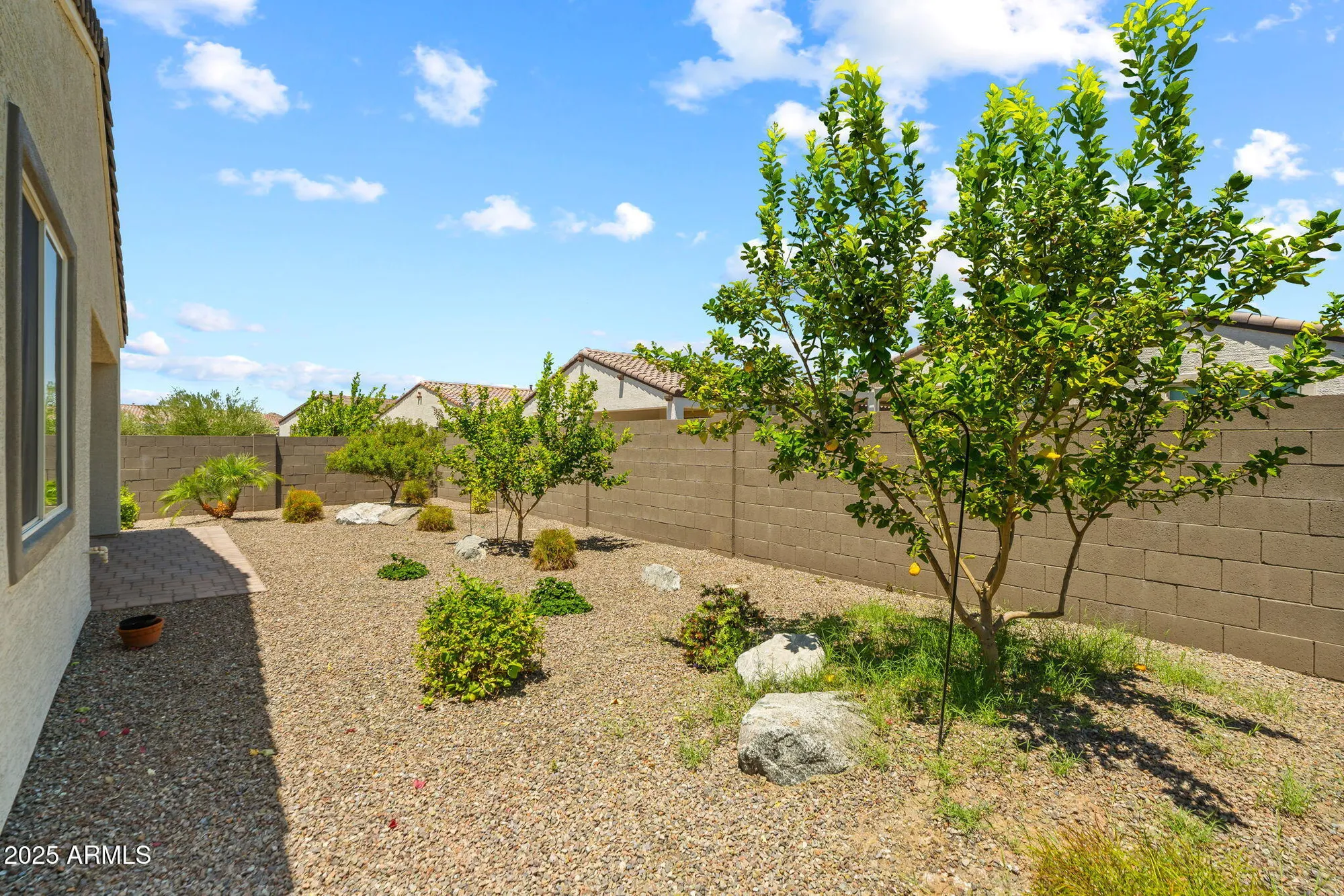 Property Slideshow image 33 of 50 | 18032 w muirwood dr, Goodyear, AZ, 85338