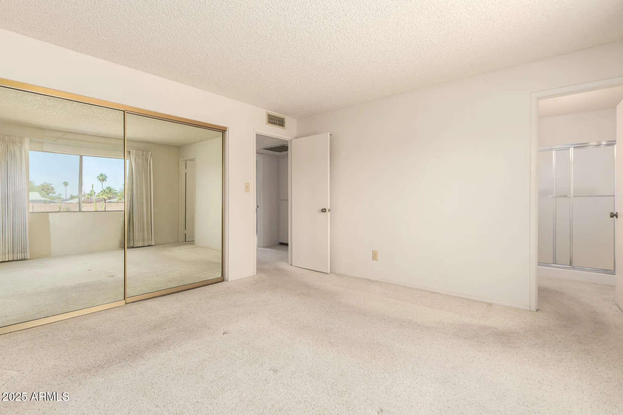 Property Slideshow image 18 of 29 | 11627 s iroquois dr, Phoenix, AZ, 85044