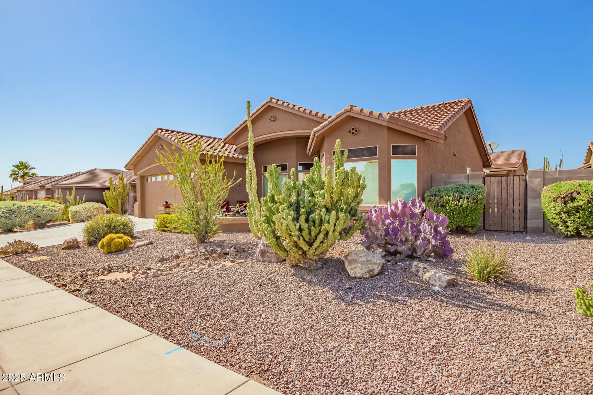 Property Slideshow image 5 of 45 | 11242 e onza ave, Mesa, AZ, 85212