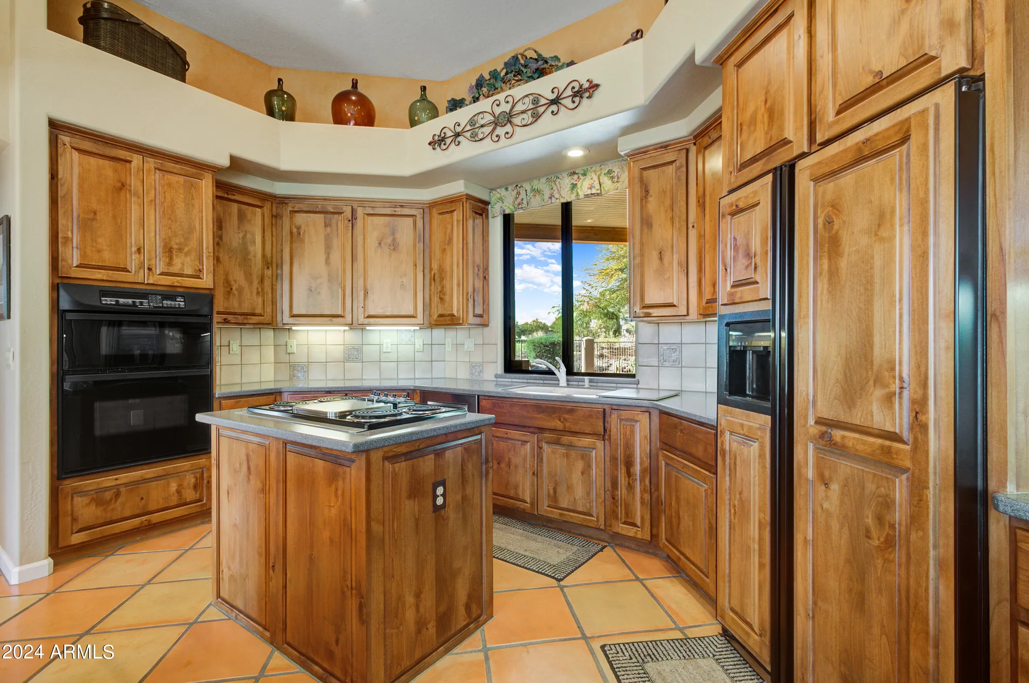 Property Slideshow image 12 of 32 | 27820 n lucero dr, Rio Verde, AZ, 85263