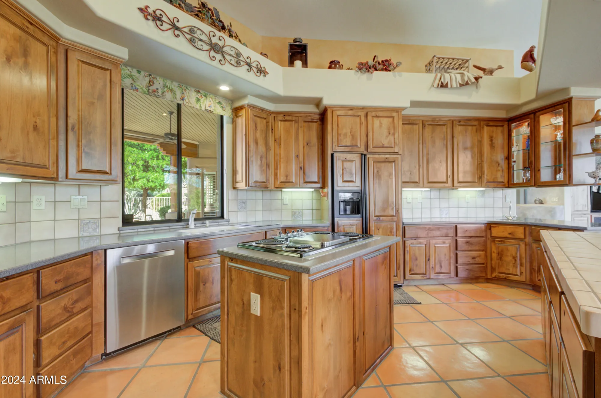 Property Slideshow image 13 of 32 | 27820 n lucero dr, Rio Verde, AZ, 85263