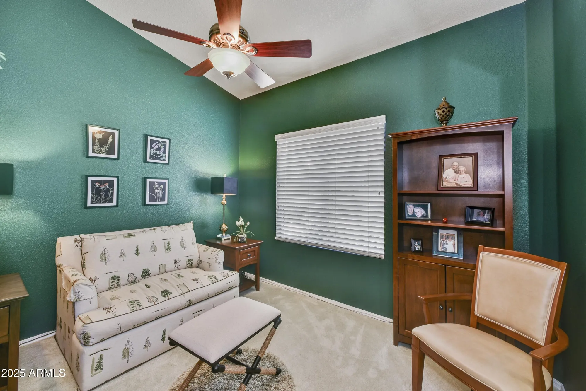 Property Slideshow image 11 of 16 | 10347 w mohawk ln, Peoria, AZ, 85382