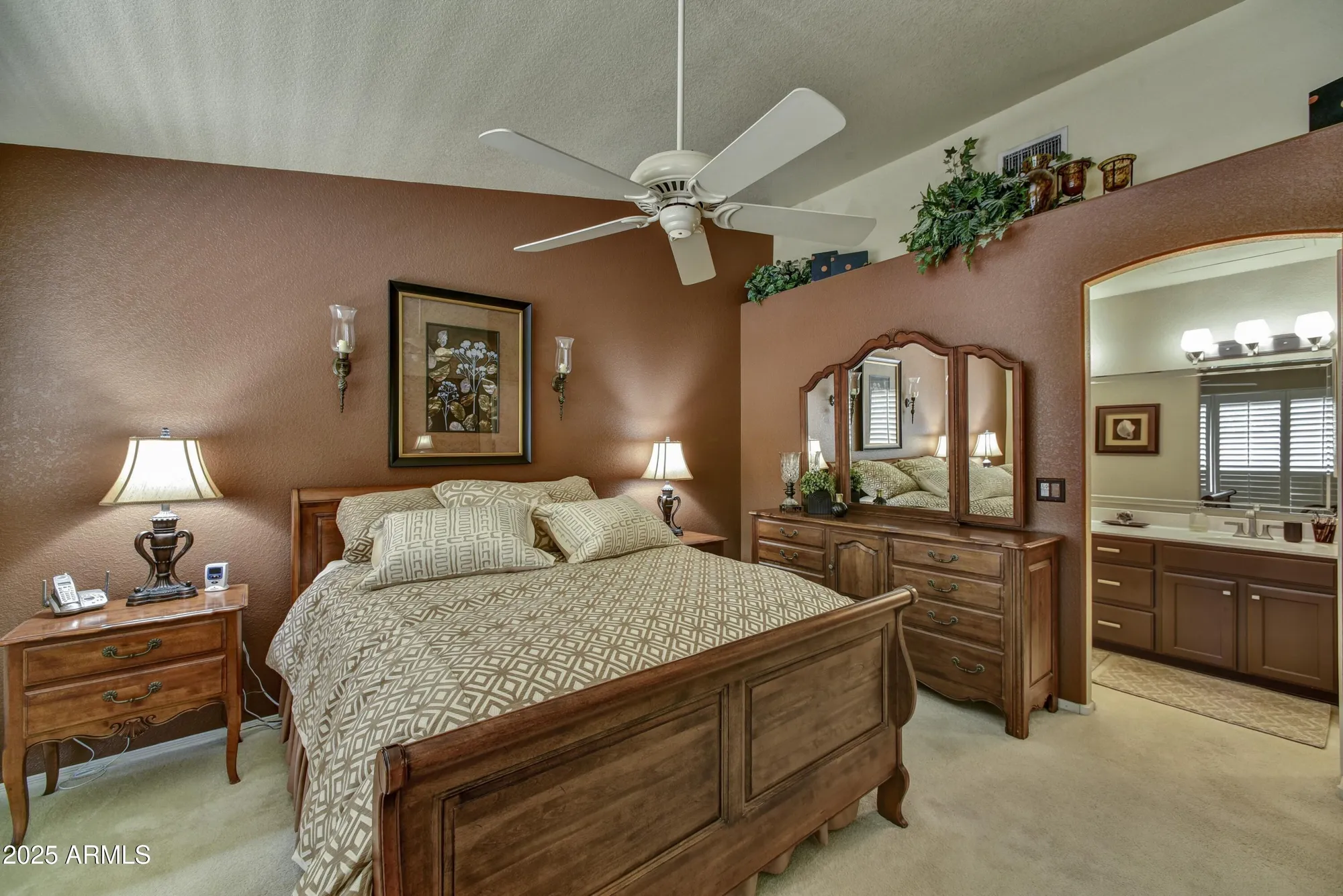 Property Slideshow image 9 of 16 | 10347 w mohawk ln, Peoria, AZ, 85382