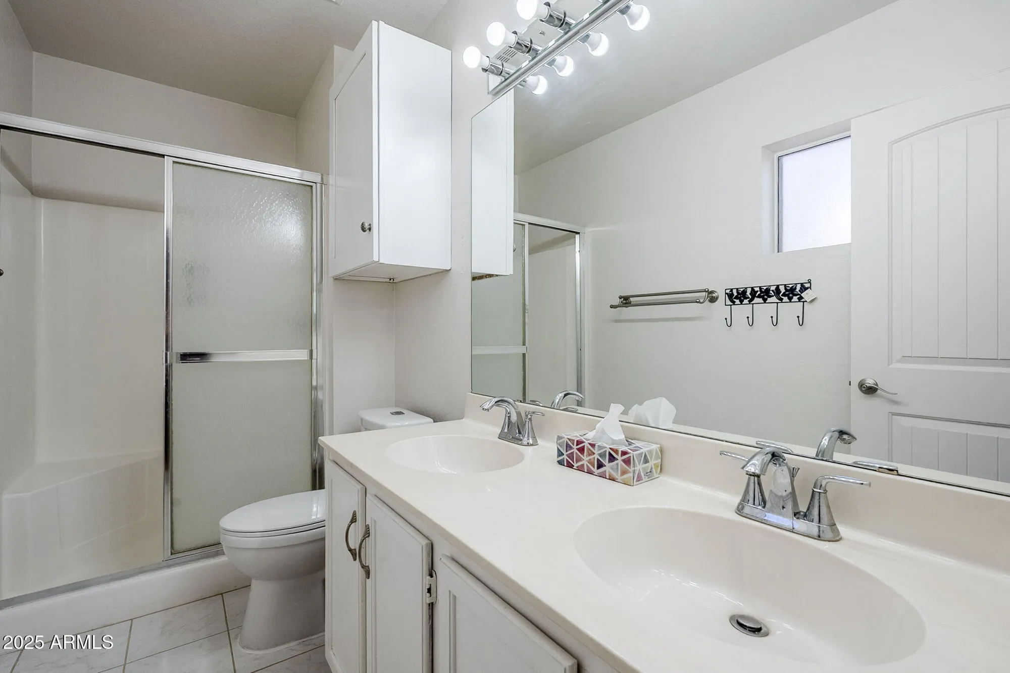 Property Slideshow image 21 of 28 | 1519 e indian wells dr, Chandler, AZ, 85249