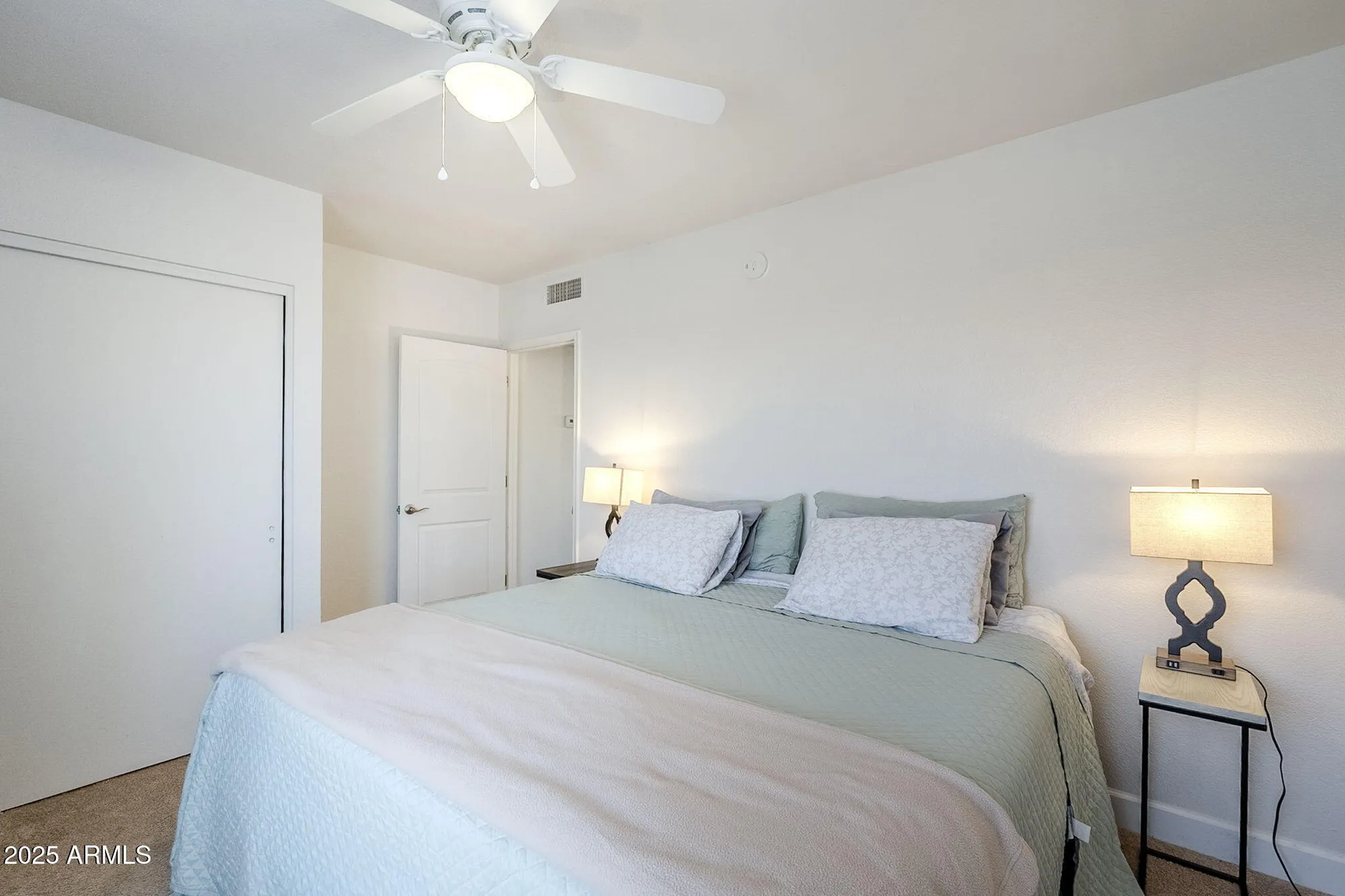 Property Slideshow image 22 of 28 | 1519 e indian wells dr, Chandler, AZ, 85249