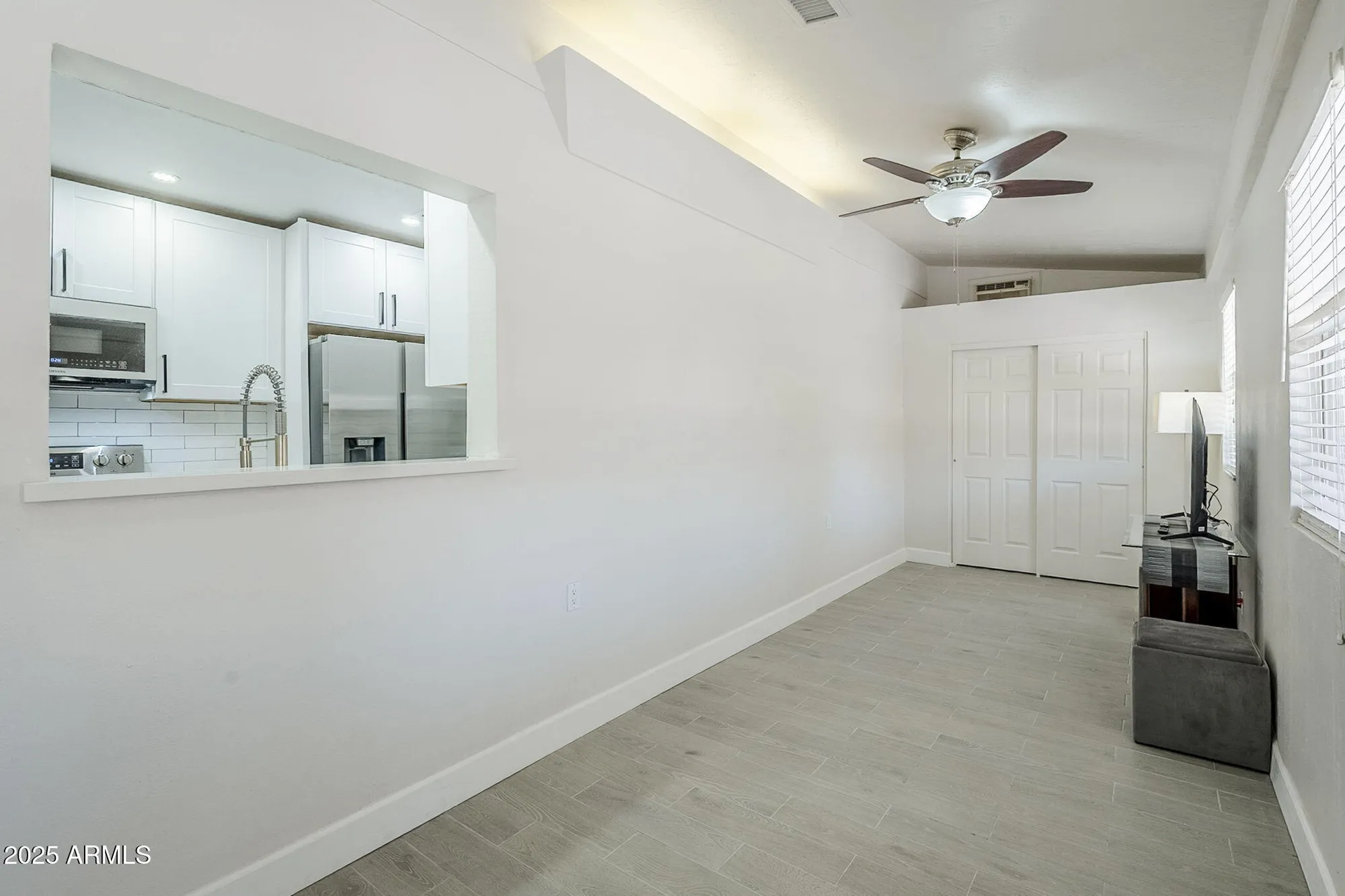 Property Slideshow image 17 of 28 | 1519 e indian wells dr, Chandler, AZ, 85249