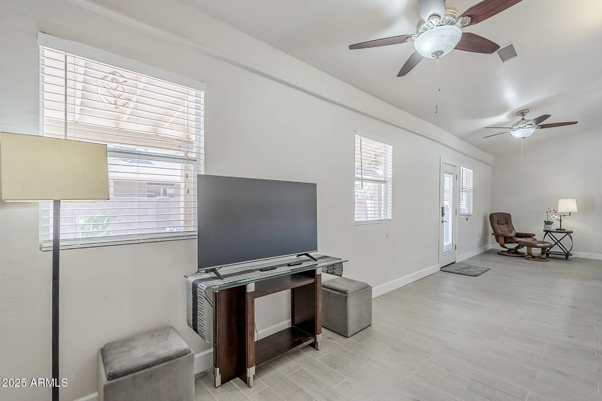 Property Slideshow image 15 of 28 | 1519 e indian wells dr, Chandler, AZ, 85249