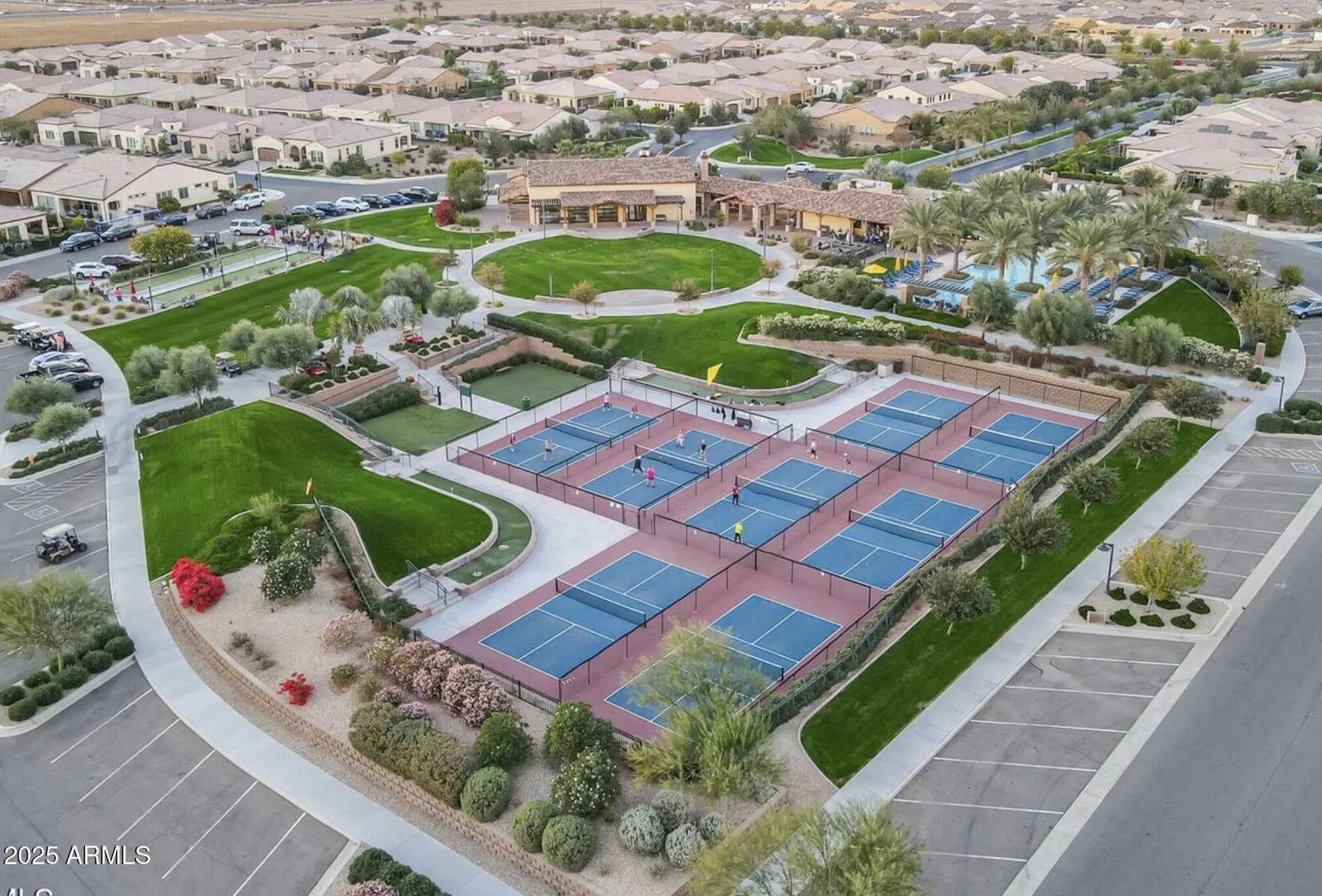 Property Slideshow image 41 of 52 | 210 e bergamot ln, Queen Creek, AZ, 85140