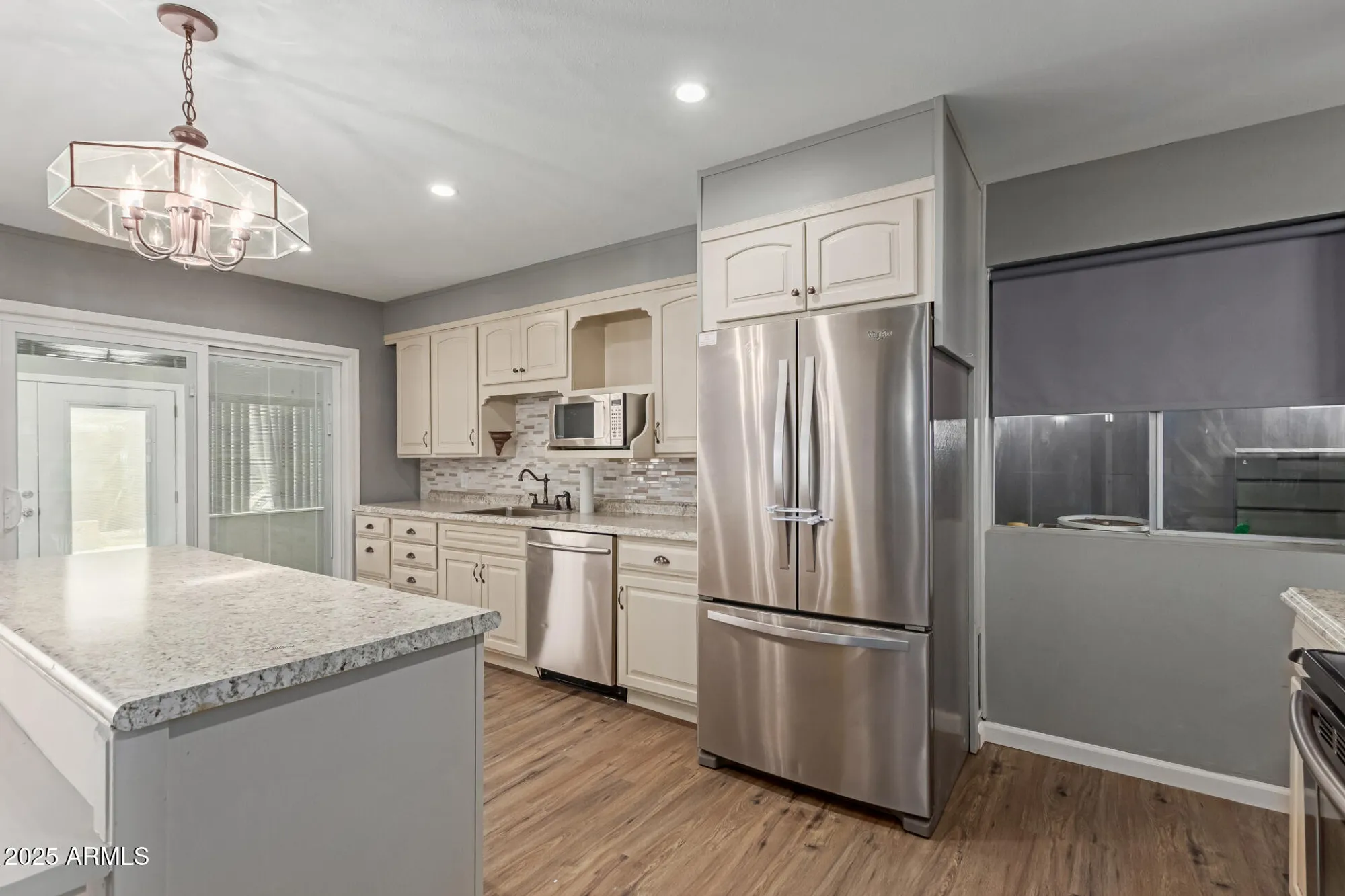 Property Slideshow image 5 of 24 | 10001 w caron dr, Sun City, AZ, 85351