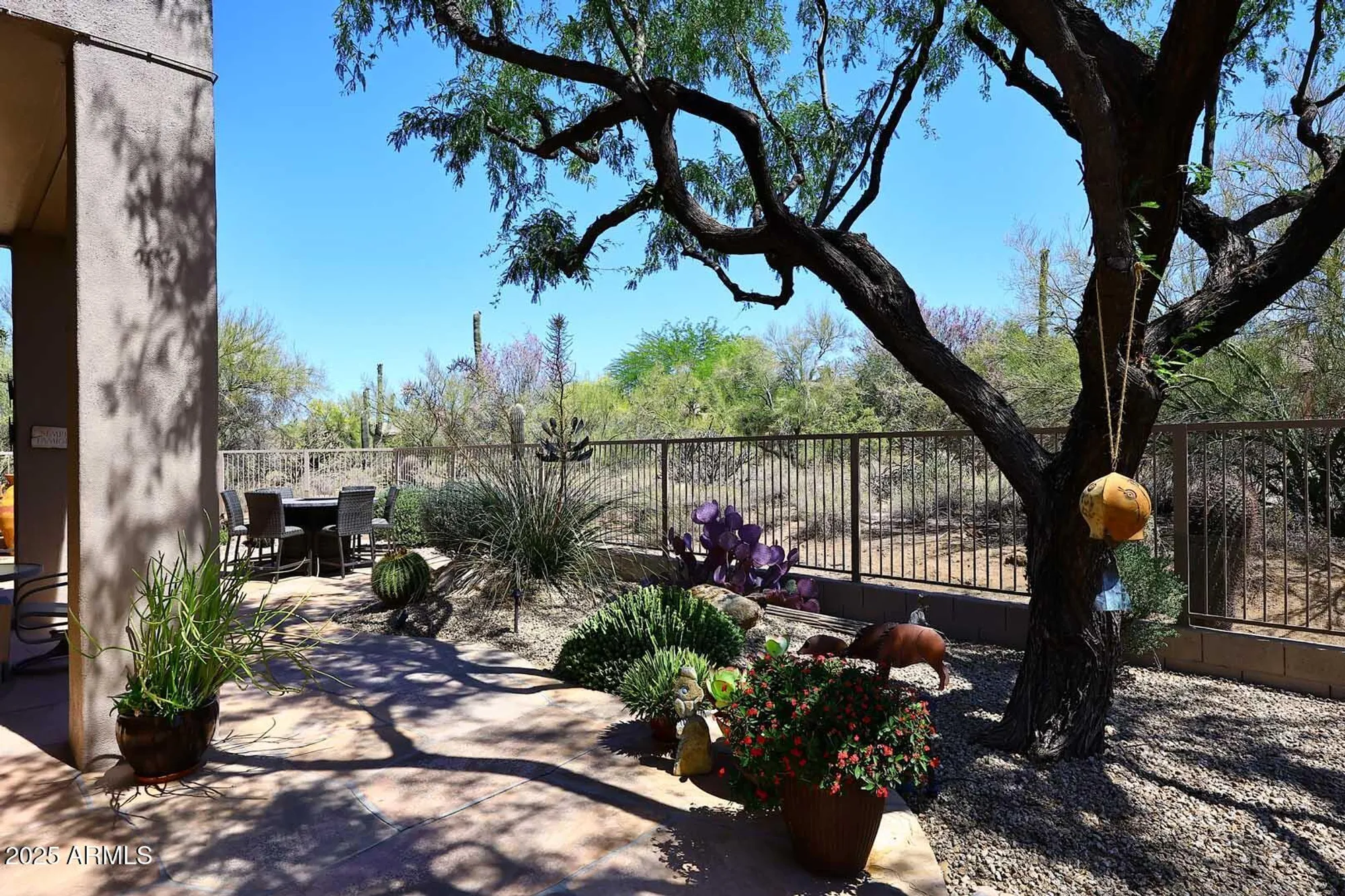 Property Slideshow image 41 of 44 | 6966 e bramble berry ln, Scottsdale, AZ, 85266