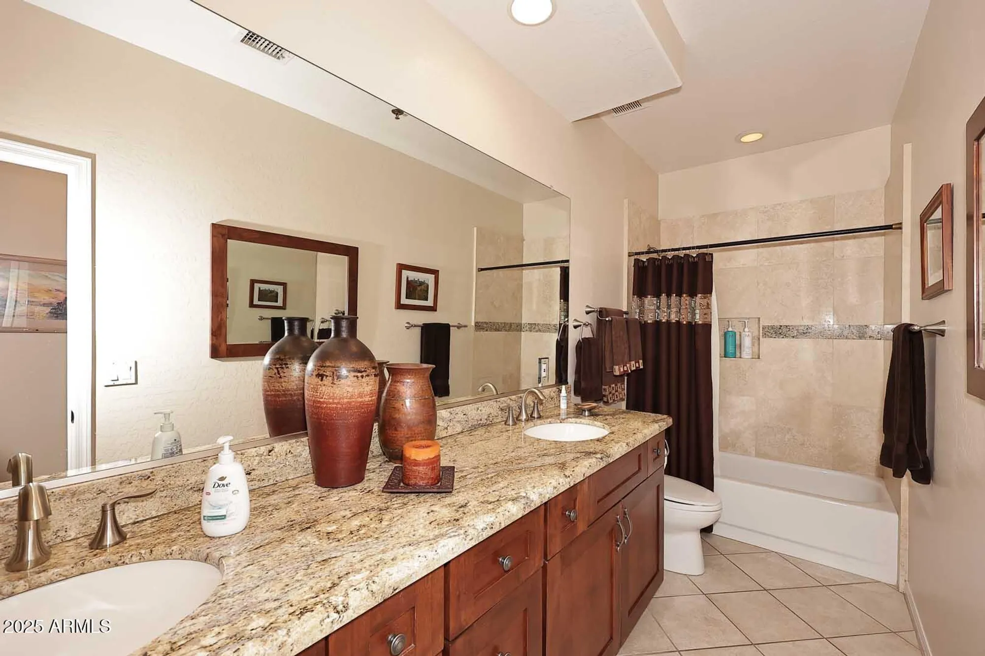 Property Slideshow image 27 of 44 | 6966 e bramble berry ln, Scottsdale, AZ, 85266