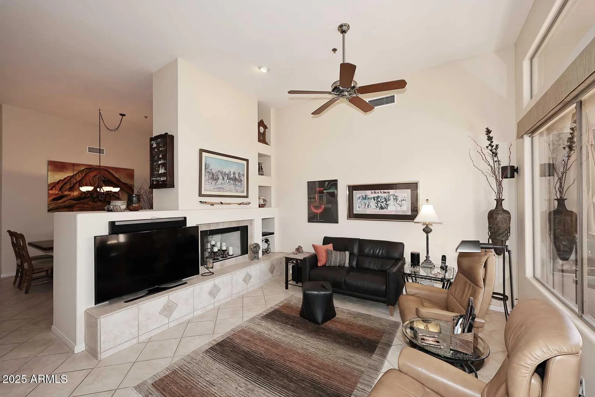 Property Slideshow image 17 of 44 | 6966 e bramble berry ln, Scottsdale, AZ, 85266