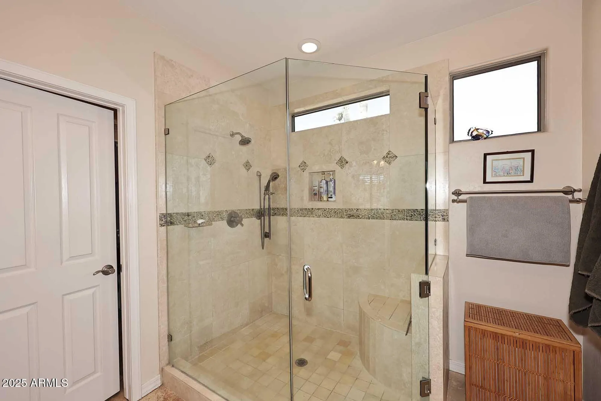 Property Slideshow image 22 of 44 | 6966 e bramble berry ln, Scottsdale, AZ, 85266