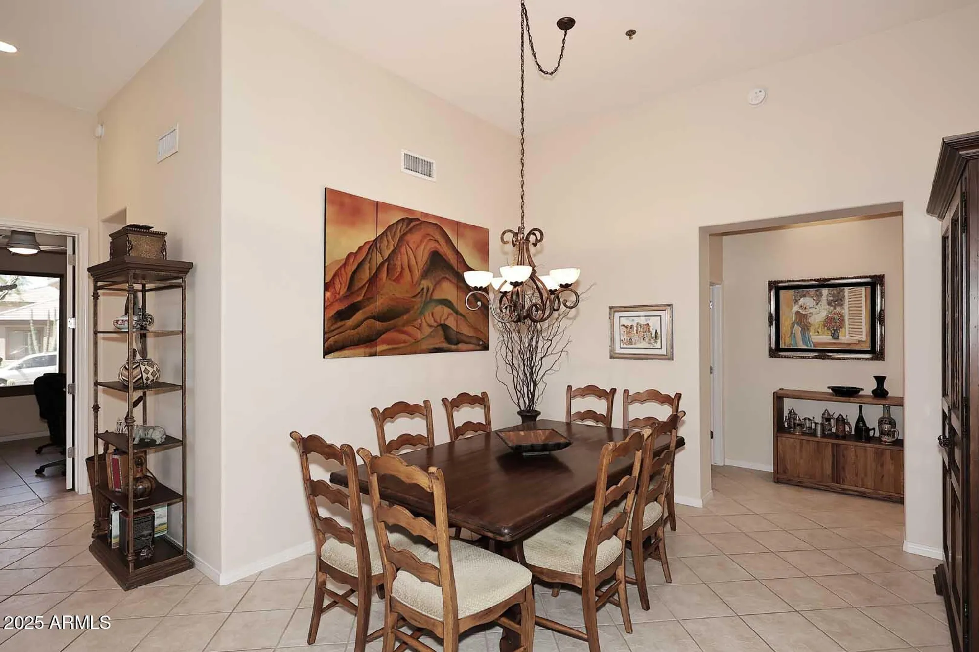 Property Slideshow image 8 of 44 | 6966 e bramble berry ln, Scottsdale, AZ, 85266