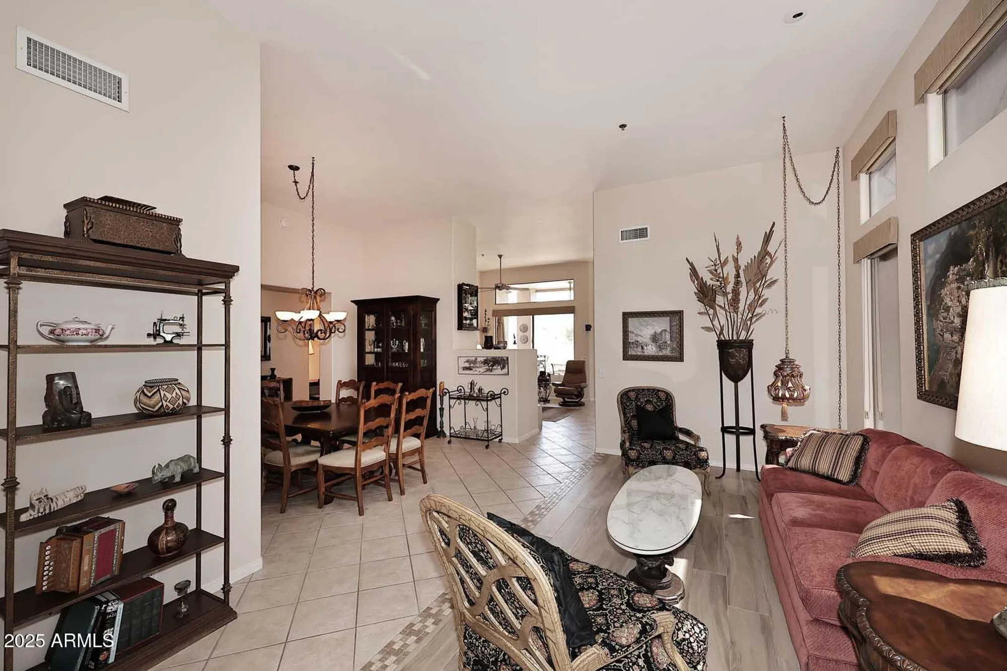 Property Slideshow image 4 of 44 | 6966 e bramble berry ln, Scottsdale, AZ, 85266