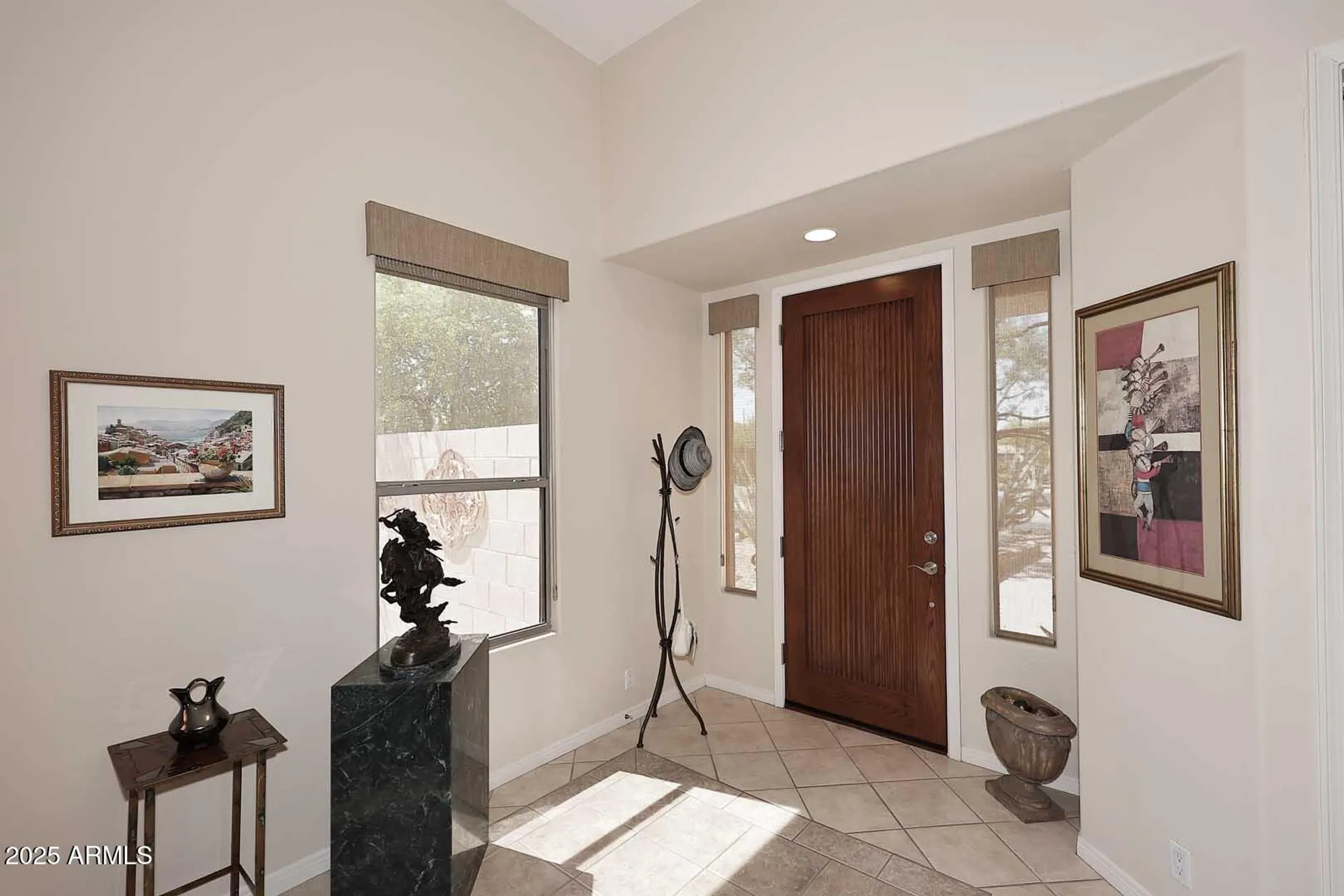 Property Slideshow image 3 of 44 | 6966 e bramble berry ln, Scottsdale, AZ, 85266