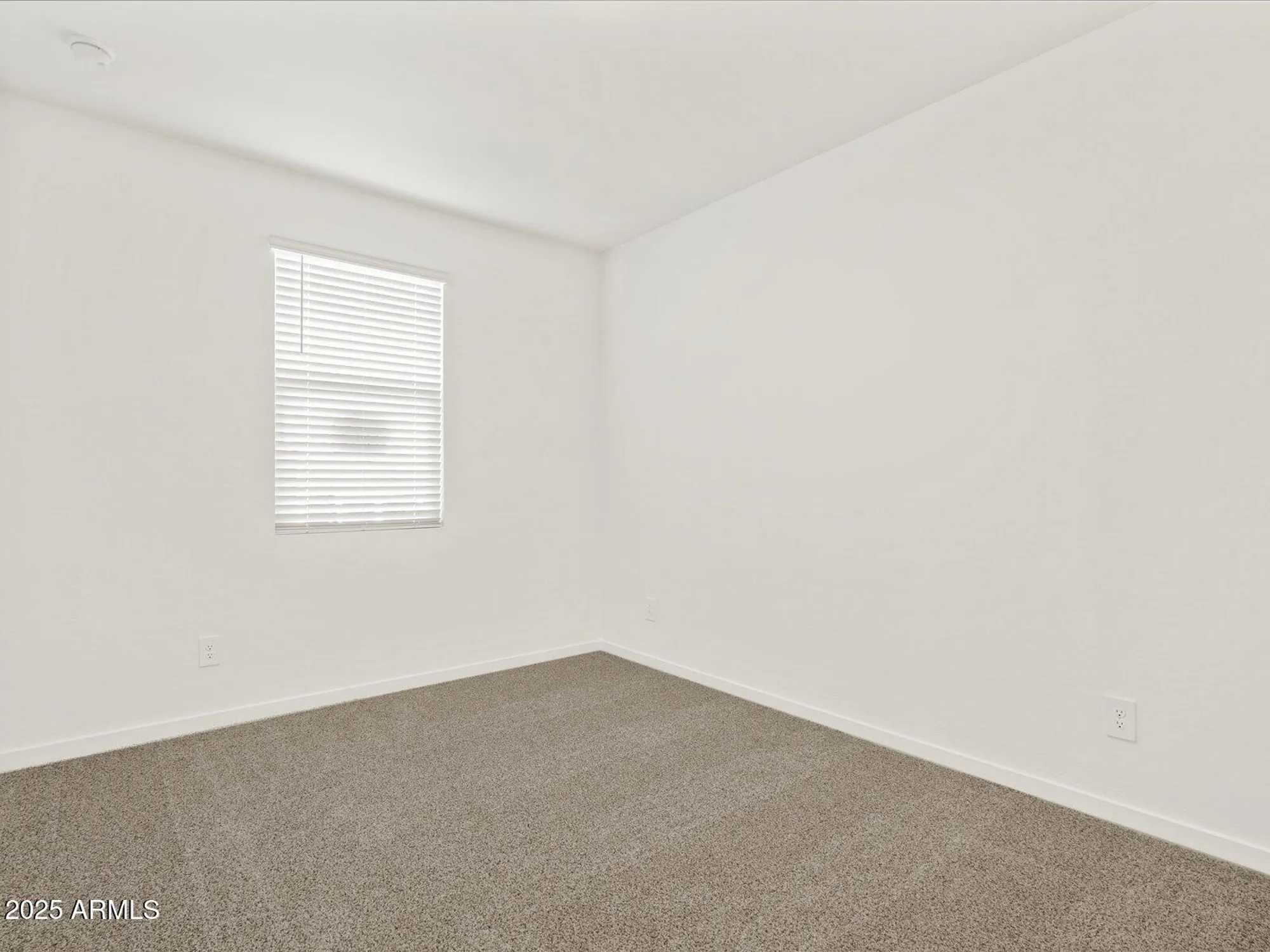 Property Slideshow image 4 of 80 | 8577 w trenton ct, Florence, AZ, 85132
