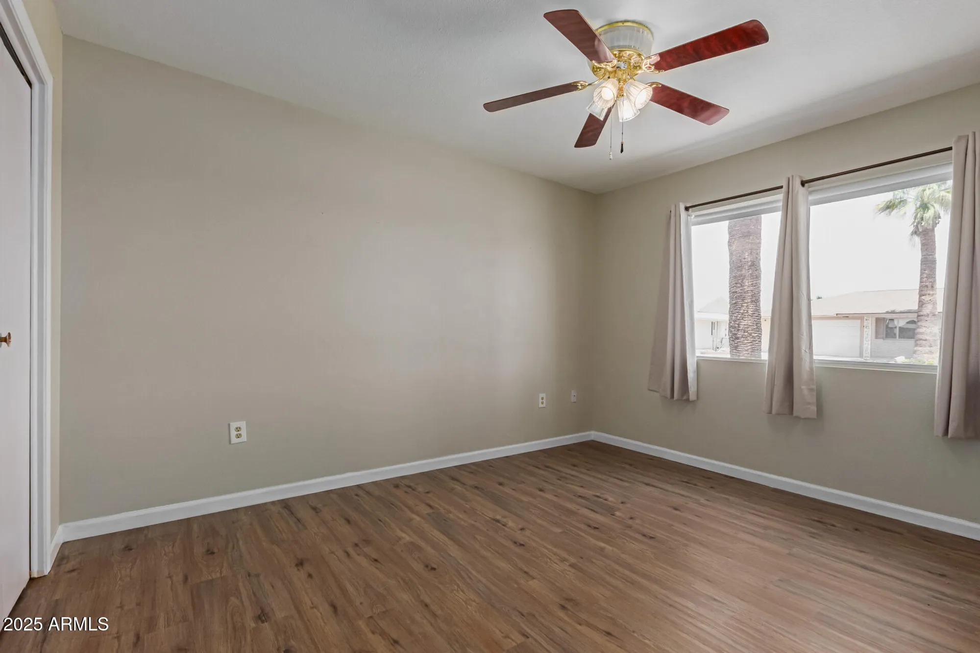 Property Slideshow image 11 of 24 | 10001 w caron dr, Sun City, AZ, 85351