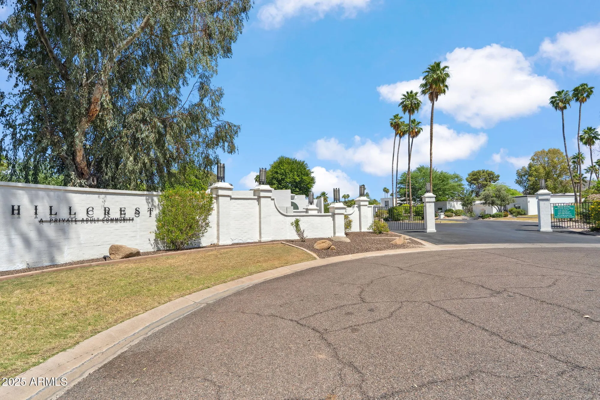 Property Slideshow image 2 of 57 | 113 e boca raton rd, Phoenix, AZ, 85022