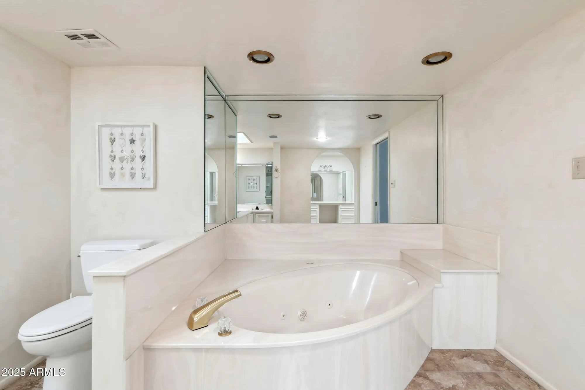 Property Slideshow image 33 of 57 | 113 e boca raton rd, Phoenix, AZ, 85022