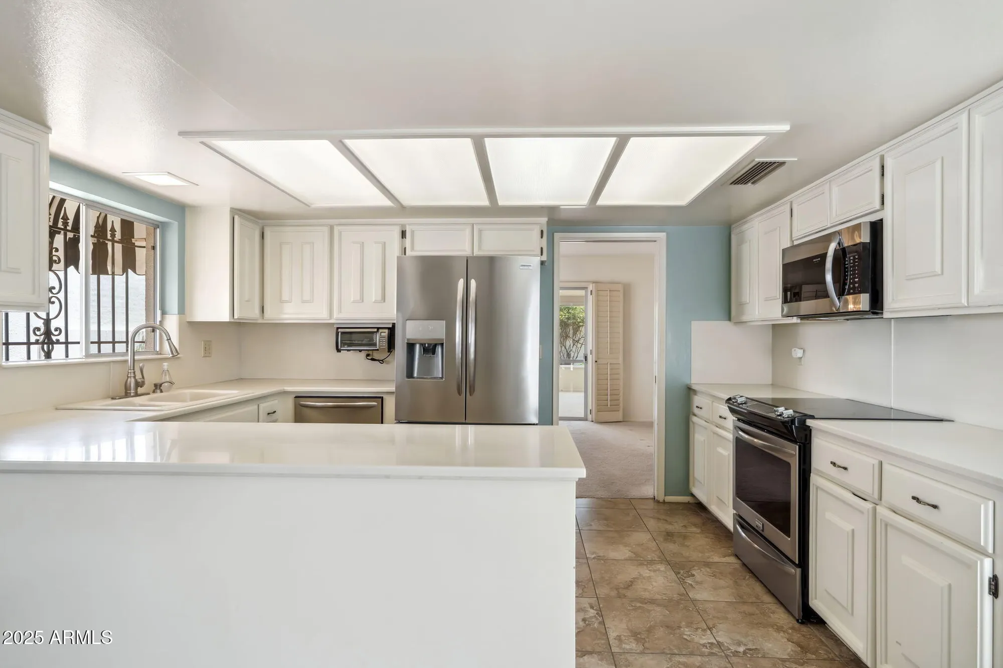 Property Slideshow image 25 of 57 | 113 e boca raton rd, Phoenix, AZ, 85022