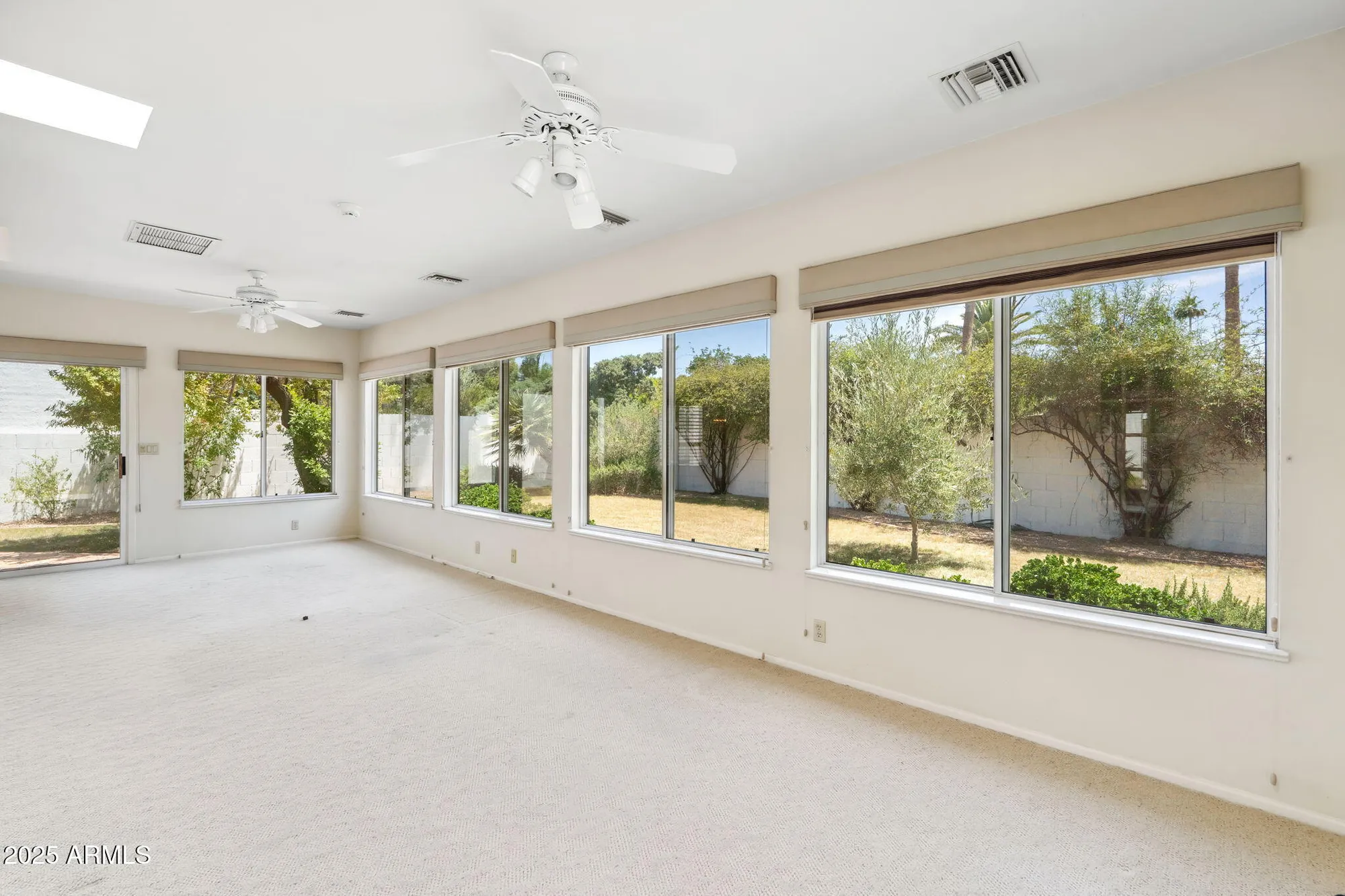Property Slideshow image 21 of 57 | 113 e boca raton rd, Phoenix, AZ, 85022
